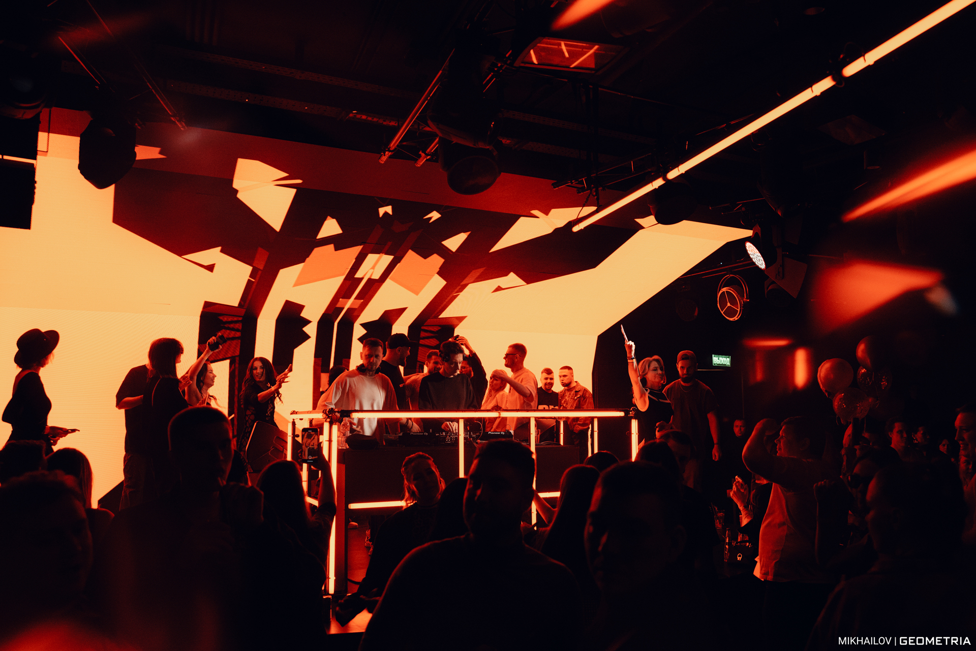 072-190425-2508 mikhailov-weblogo.jpg