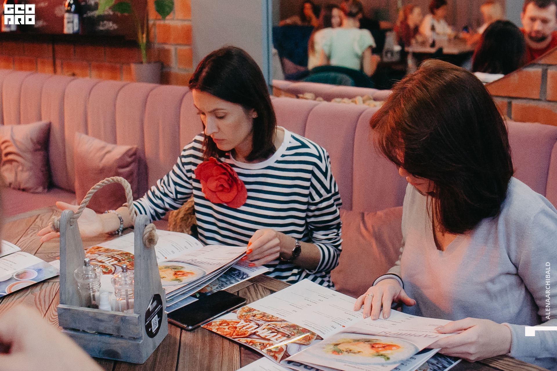 2022-09-16 20-53-15_alenaarchibald099.jpg