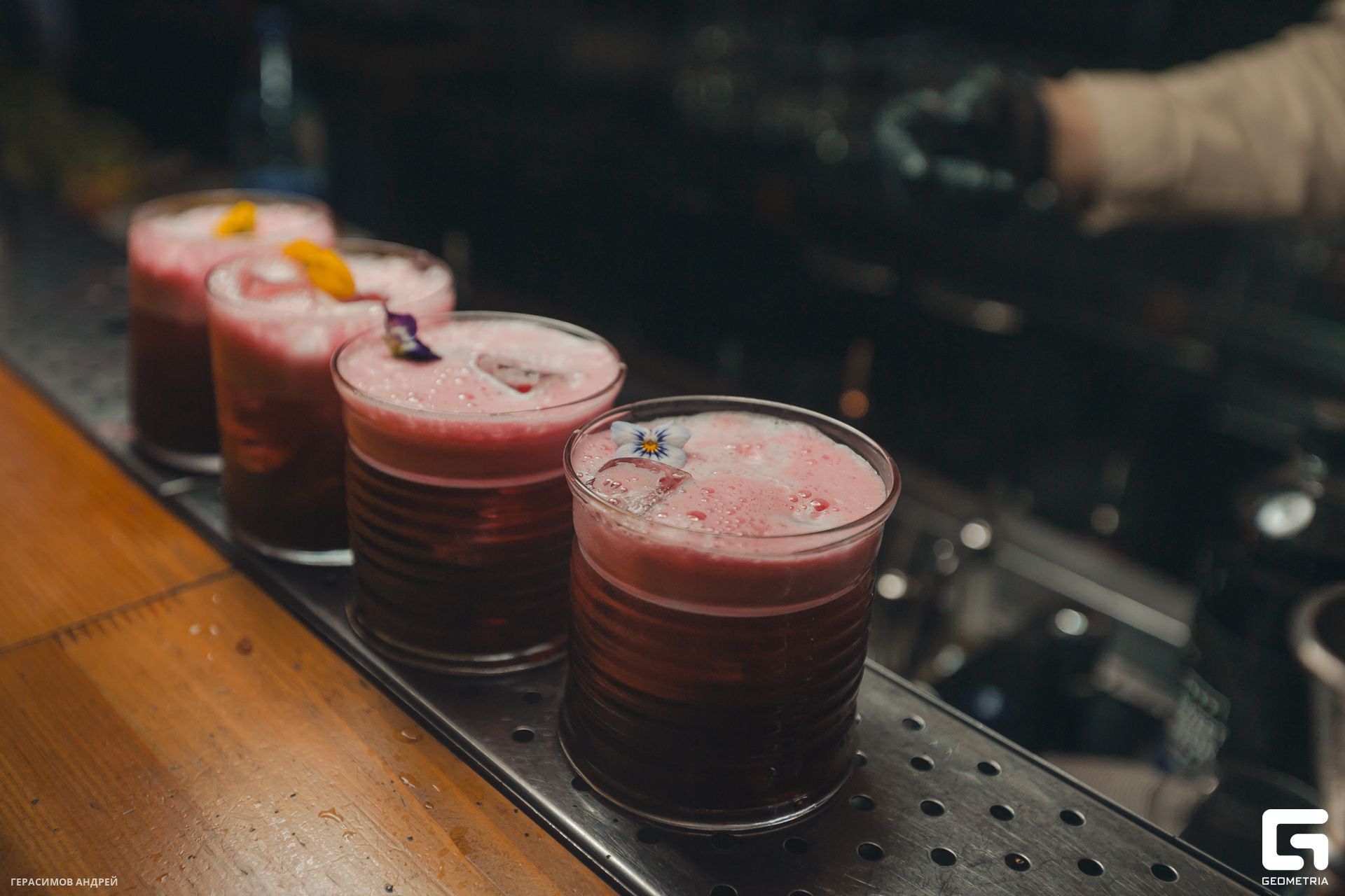 071 Four4side 24.11.jpg