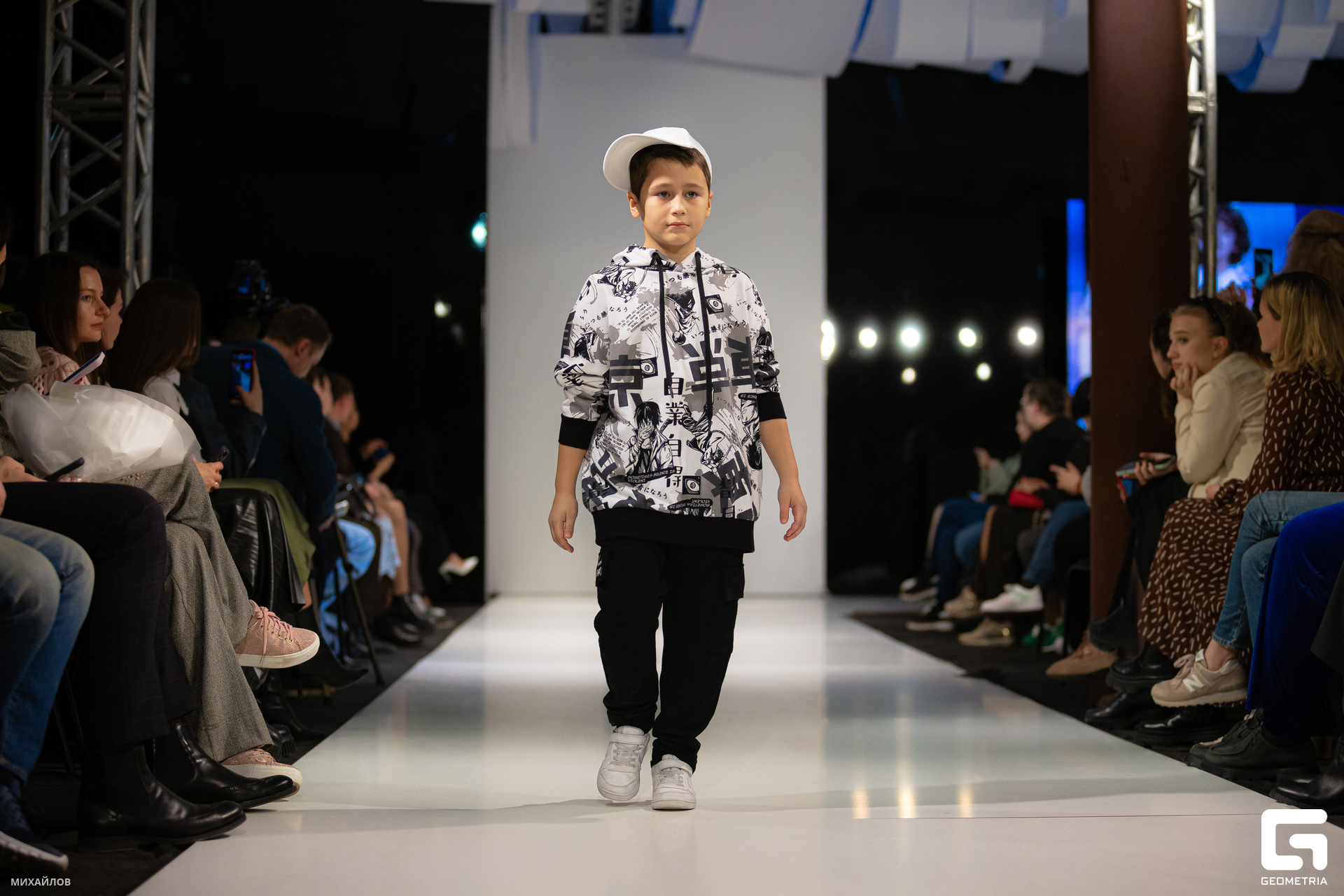 819-2304060443-Показ - Михайлов.JPG