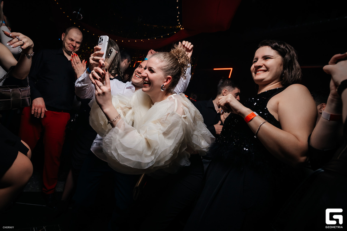 Saturday party 20