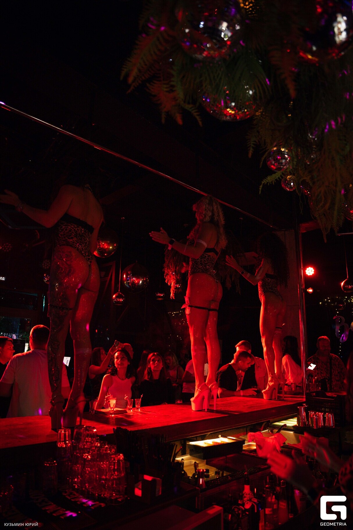 ПЯТНИЦА В BESTUZHEV BAR 20