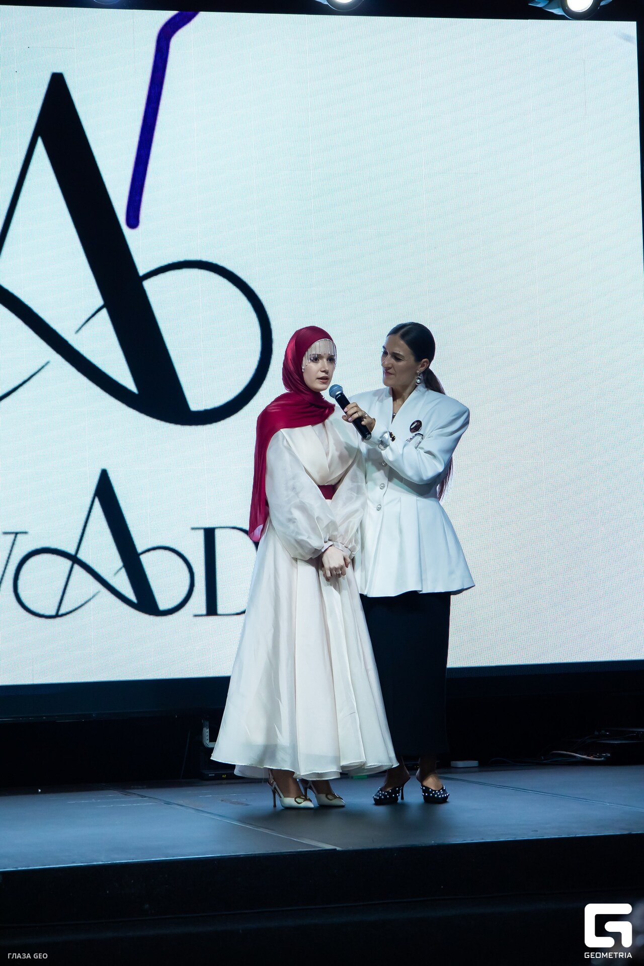 photo 158_resized.jpg