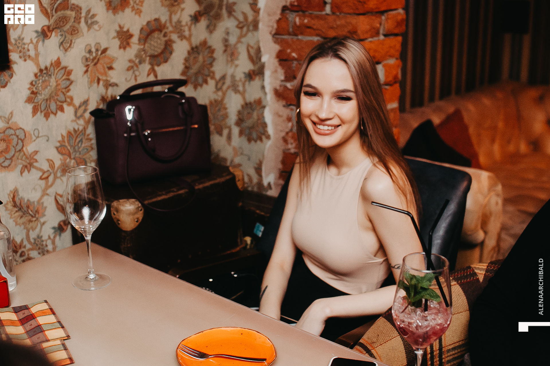 2020-11-20 22-00-22_alenaarchibald_005.JPG