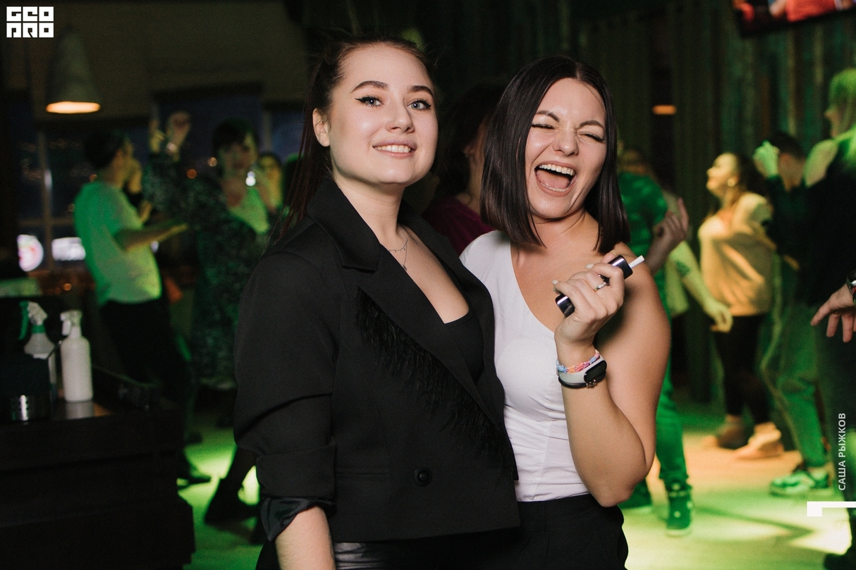 Weekend party 28