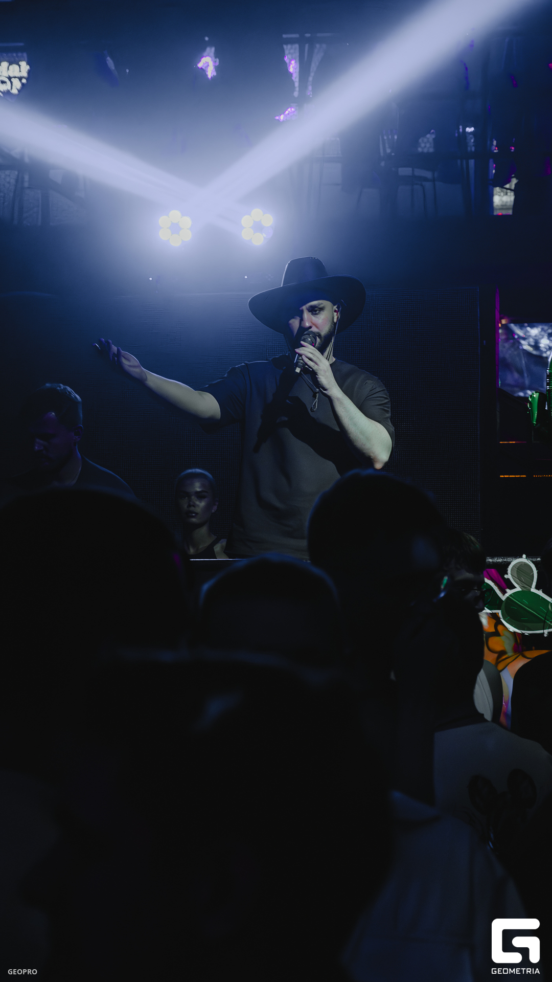 _NKN5876-Улучшено-Ум. шума.jpg