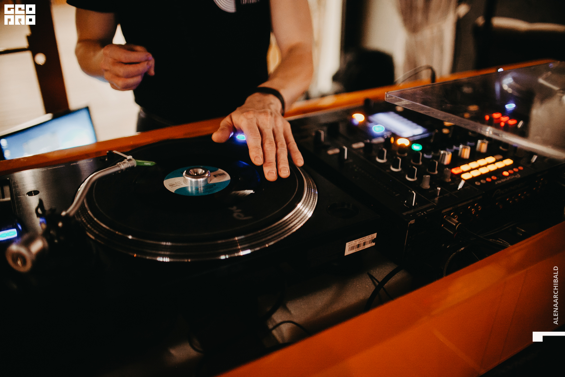 2021-04-02 22-03-40_alenaarchibald_037.JPG