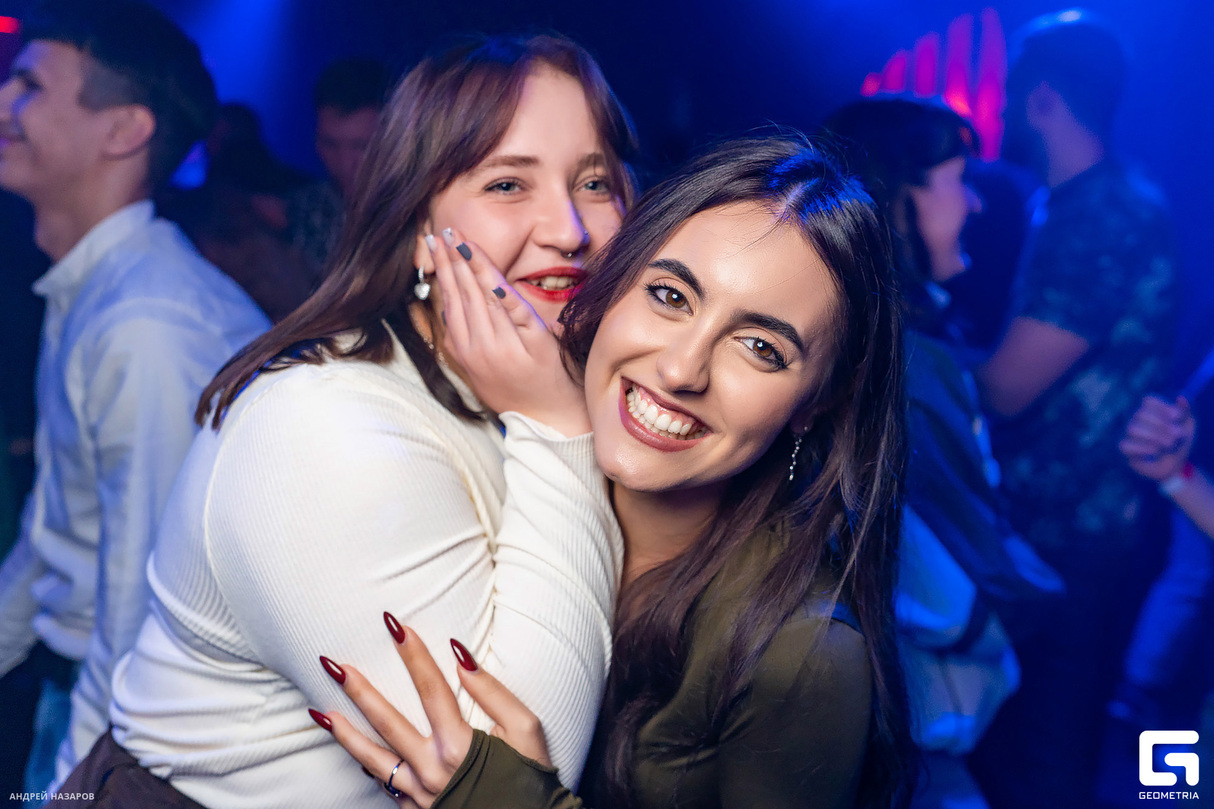 Saturday party 22