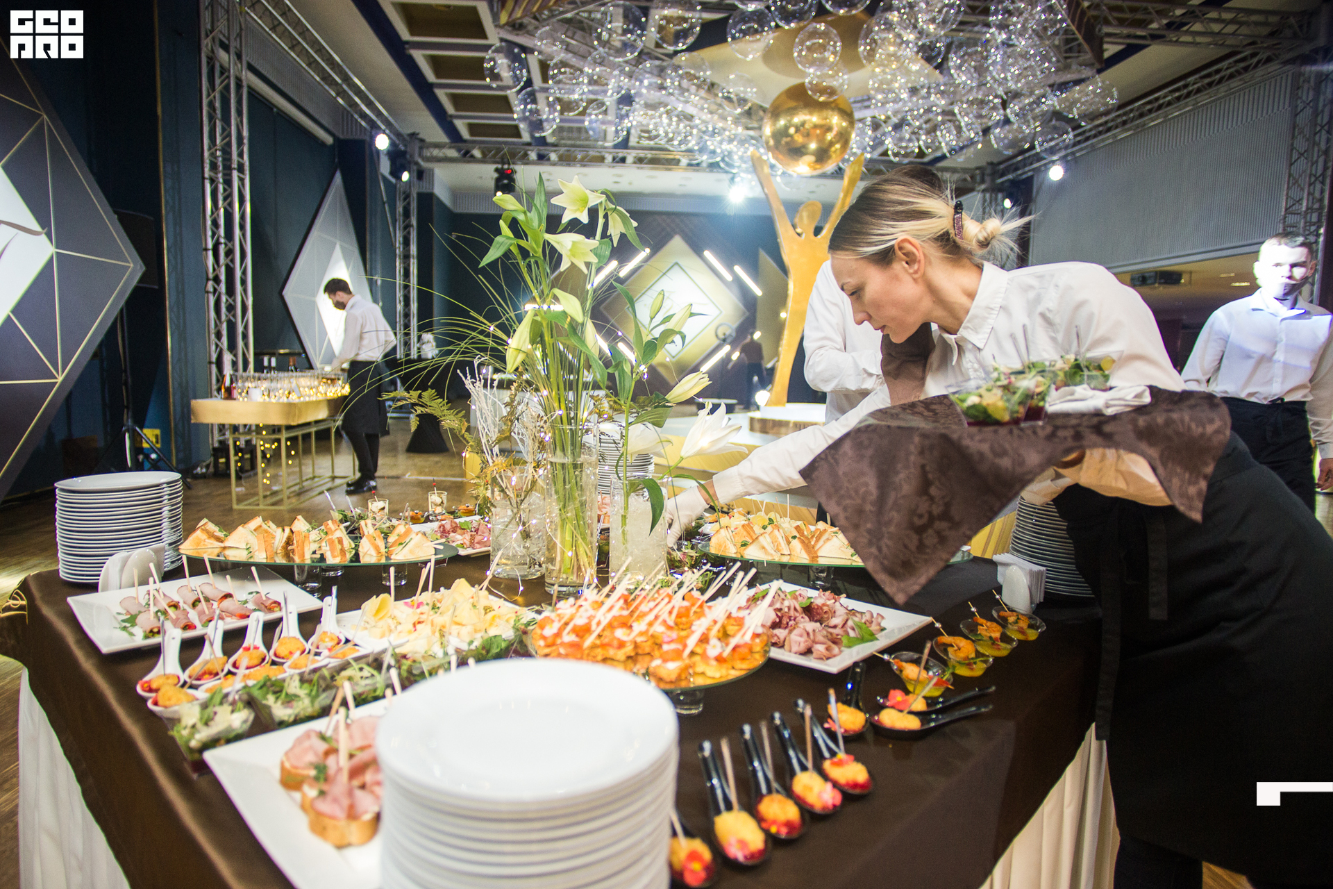 016_21-12-09 ISAEVA KASHIN SHVETS.jpg