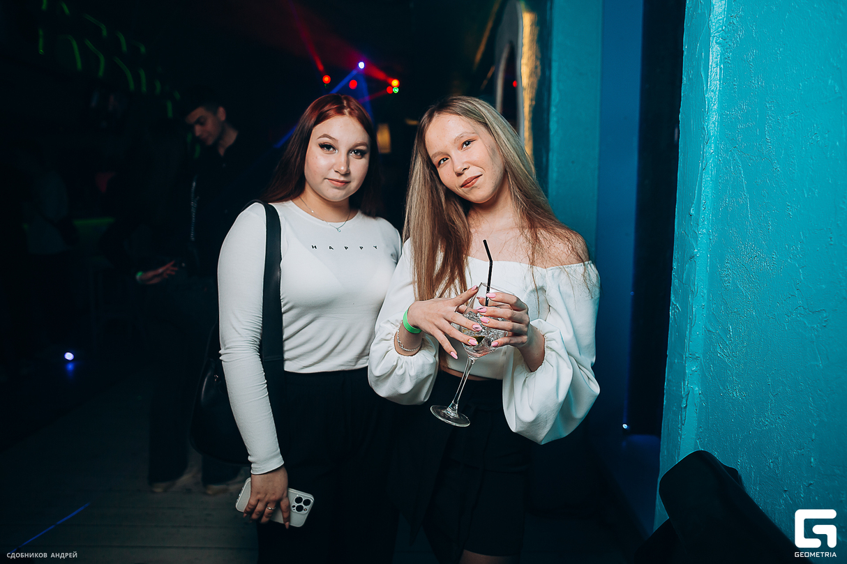 Коктейль бар - суббота 20