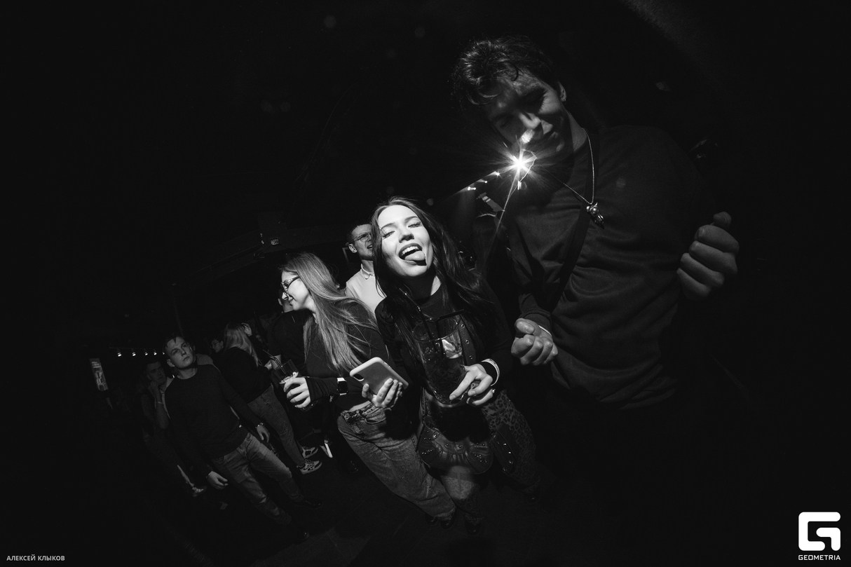 MAIN: LOVE MUSIC X ПОЛКА 9