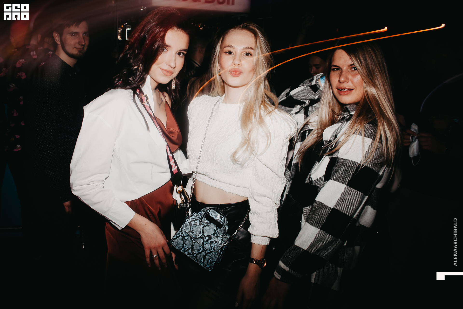 2021-03-14 00-52-50_alenaarchibald_066.JPG