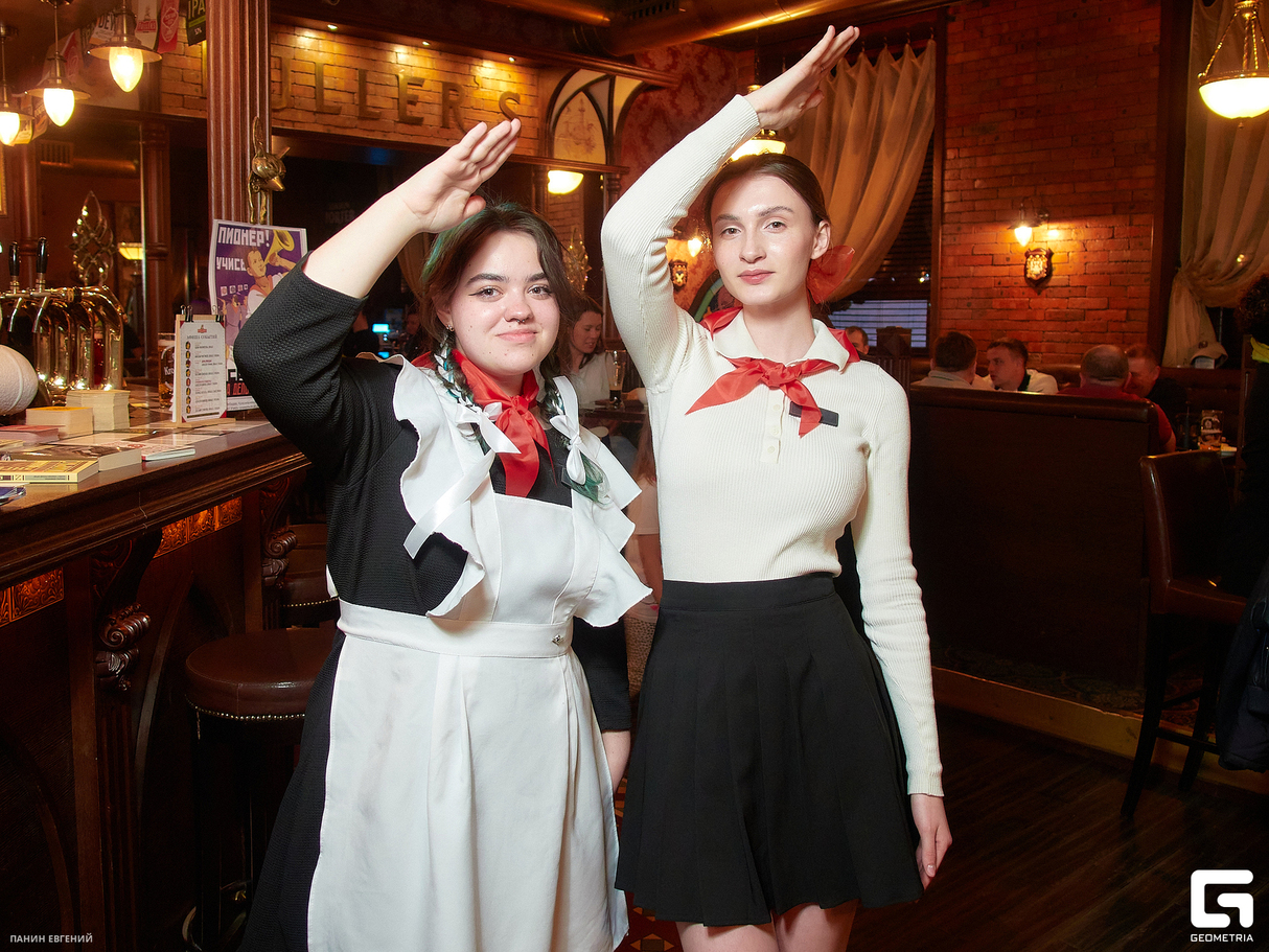 Посвящение в пионеры в ресторане FULLER’S 26