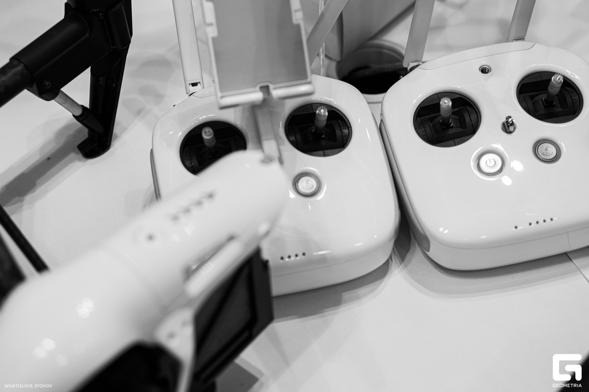 Презентация iPhone 15 в iQmac 9