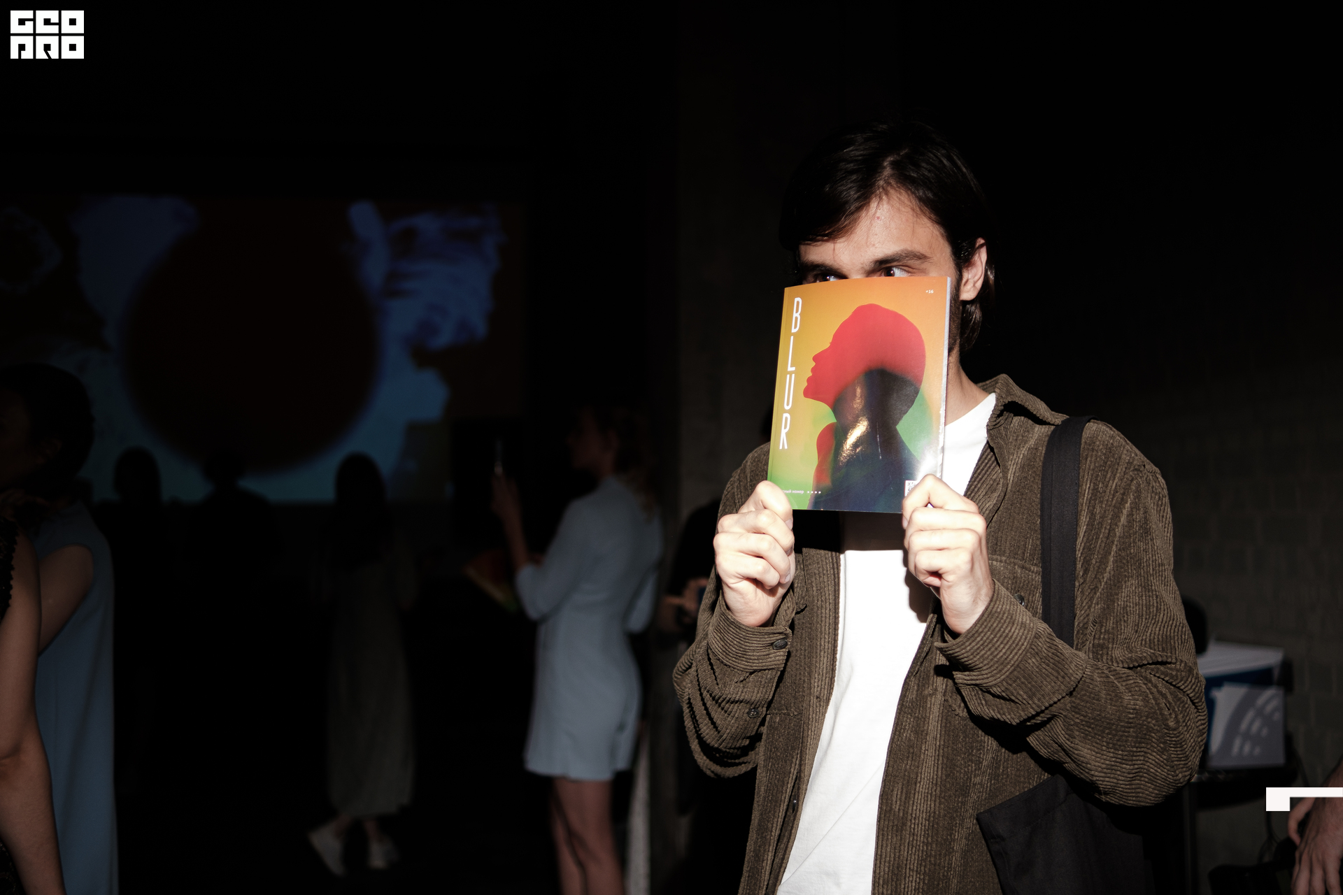 BLUR00035.jpg