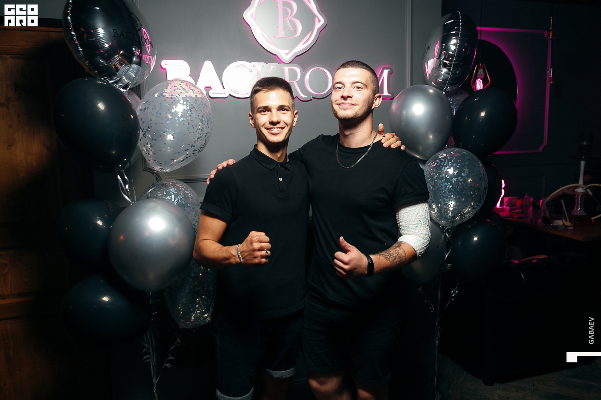 День рождения: 1 год! 8