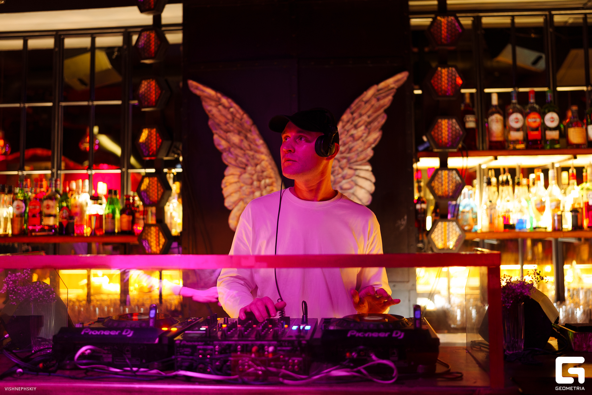 VVI09180-Улучшено-Ум. шума.jpg