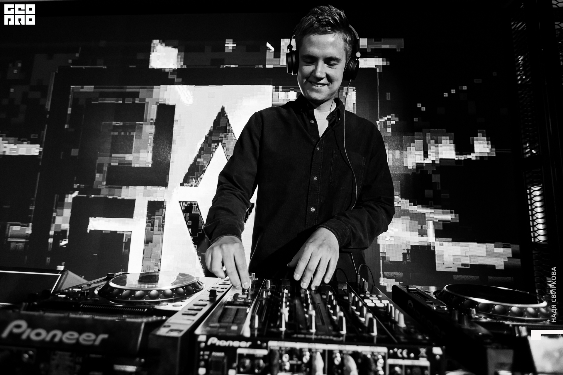 032_2021-06-19 22-57-07 ISAEVA.jpg