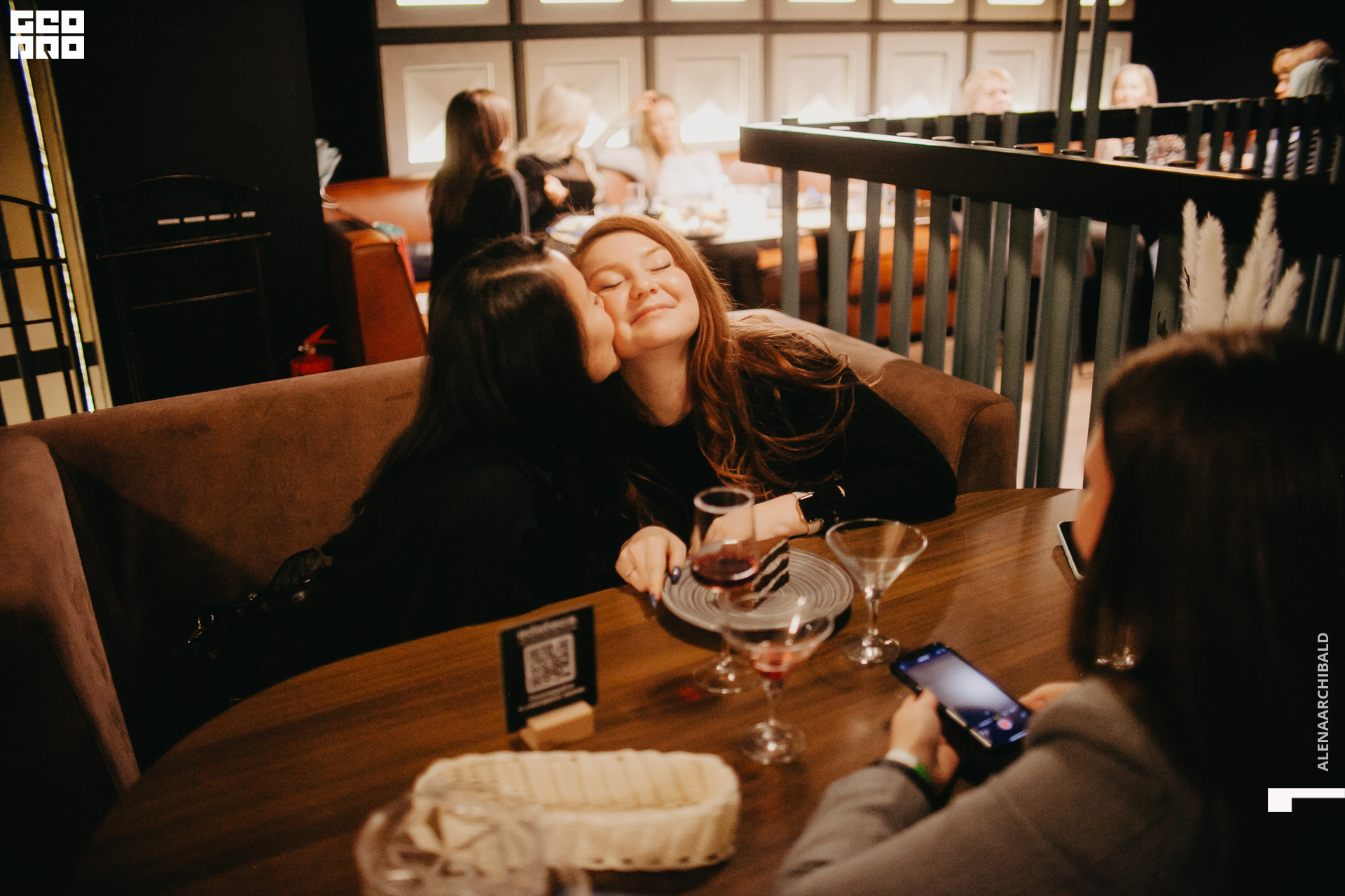 2022-11-18 20-00-27_alenaarchibald054.JPG