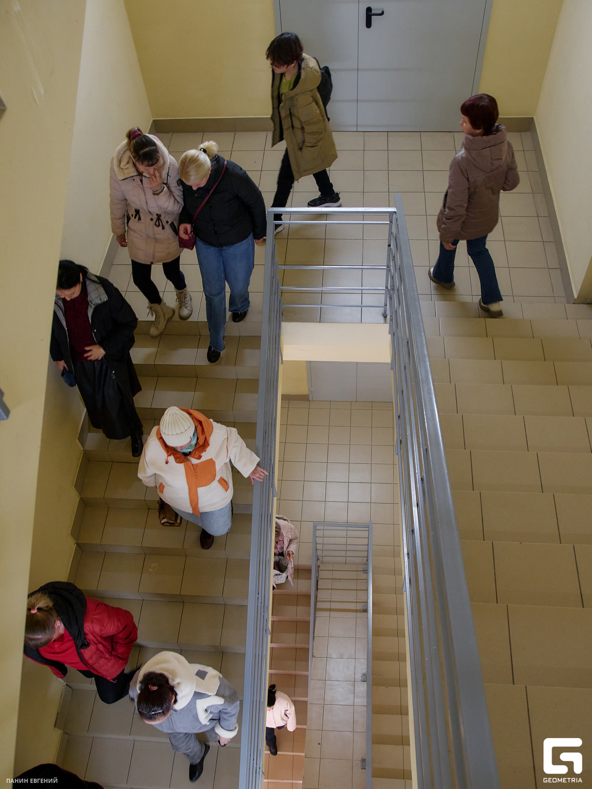 Контрольно-проверочные пожарно-тактические учения с эвакуацией людей из здания ТРЦ "Фестиваль" 11