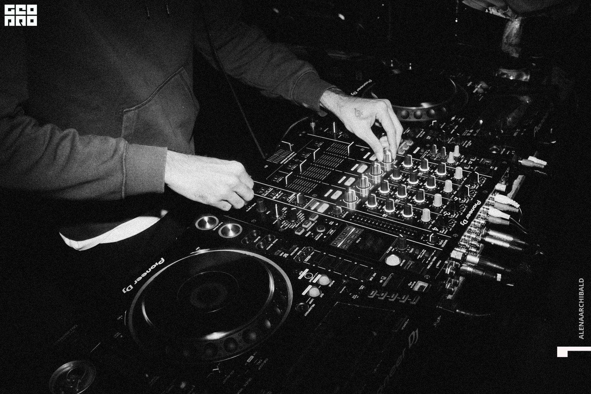 2021-09-11 00-00-00_alenaarchibald045.JPG