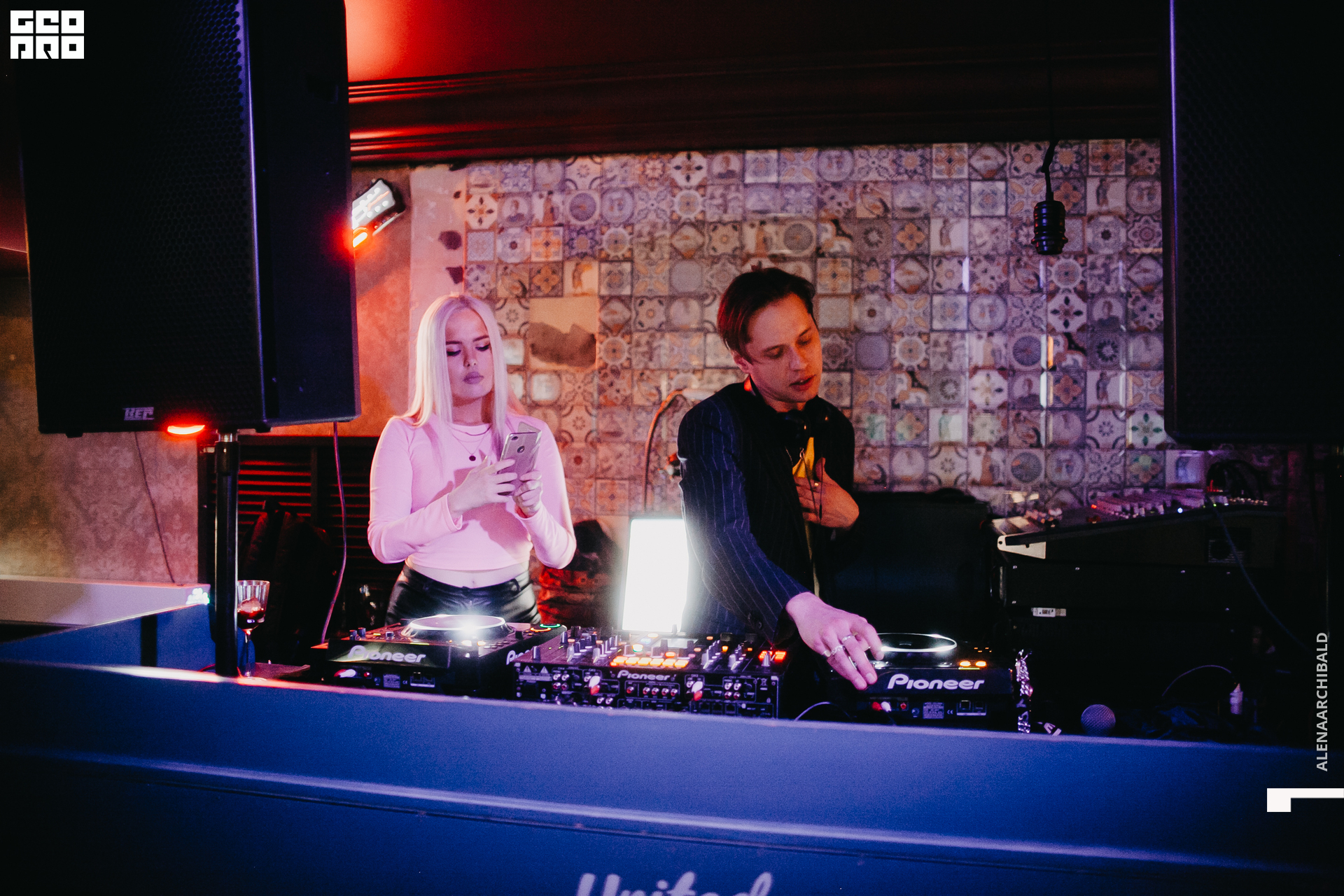 2021-04-09 22-31-27_alenaarchibald_040.JPG