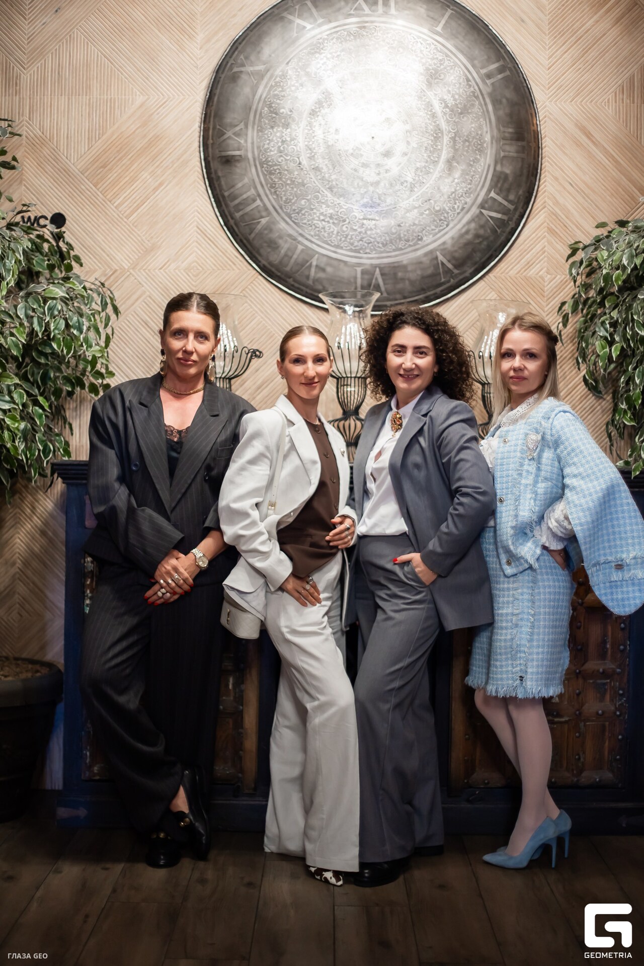 photo 256_resized.jpg