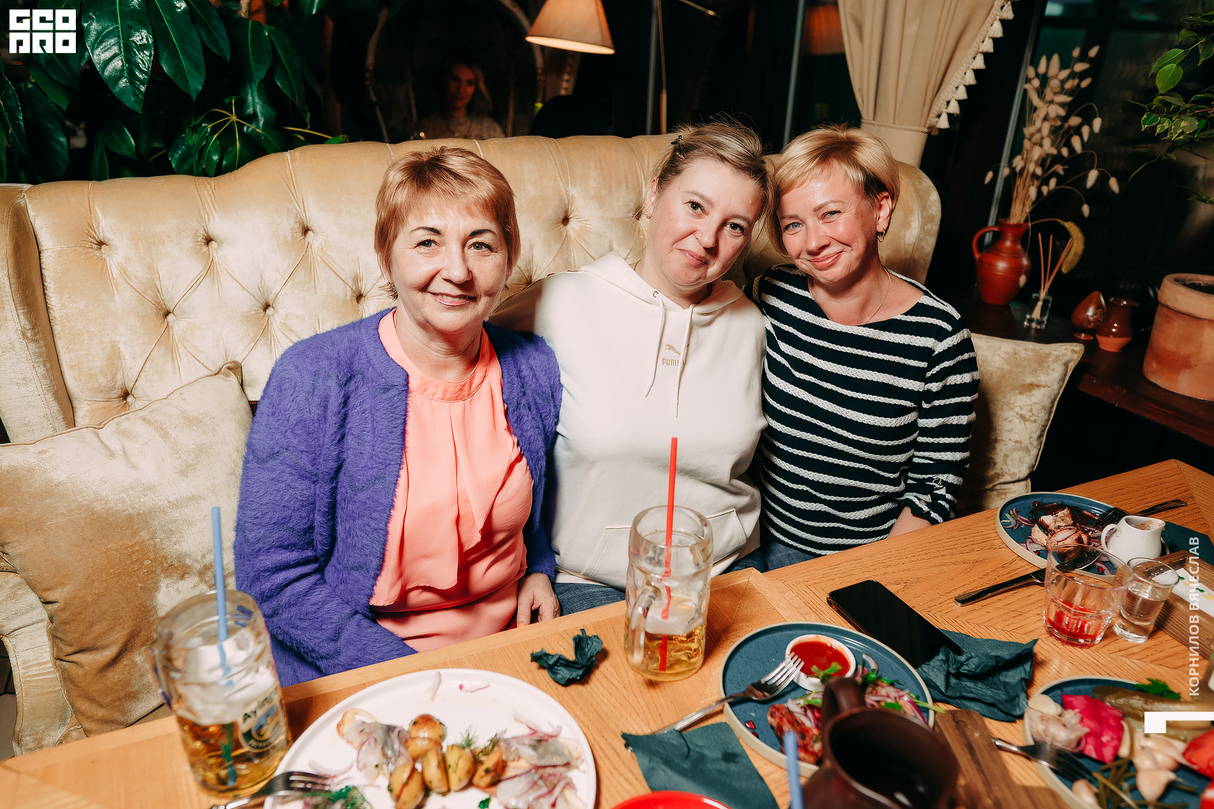 ПЯТНИЦА В «VERIKO» 19