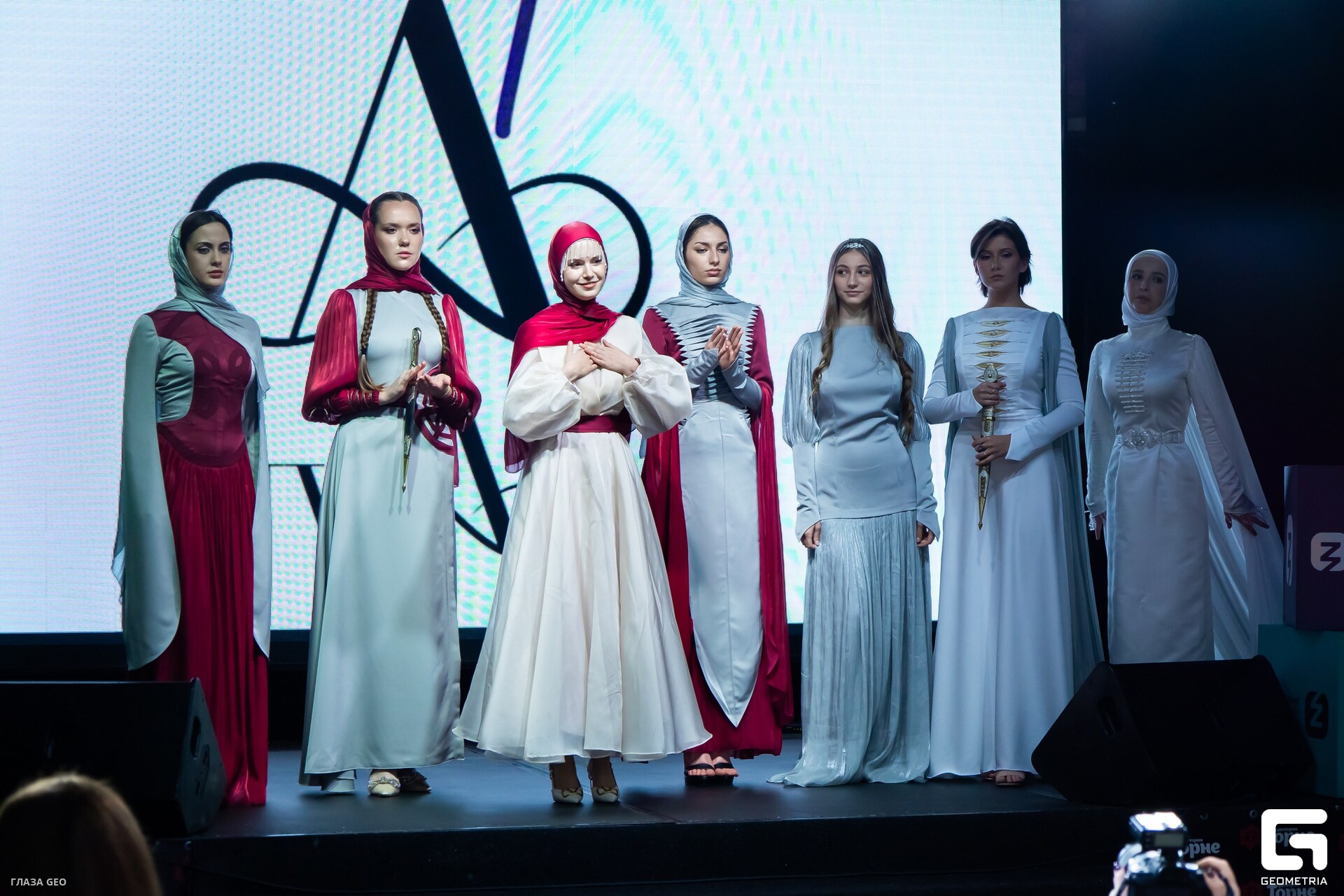 photo 150_resized.jpg