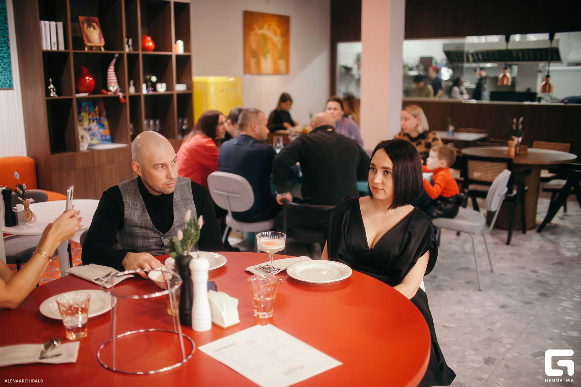 2023-12-02 18-00-57_alenaarchibald014.JPG