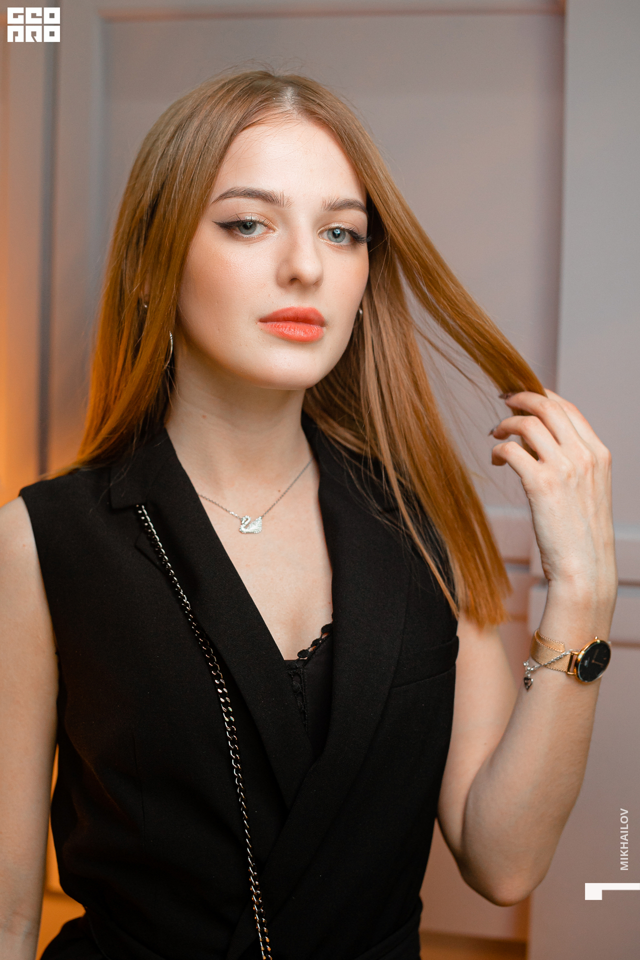 028-11-04-2021-03-30-Shake - Mikhailov - 2560.jpg