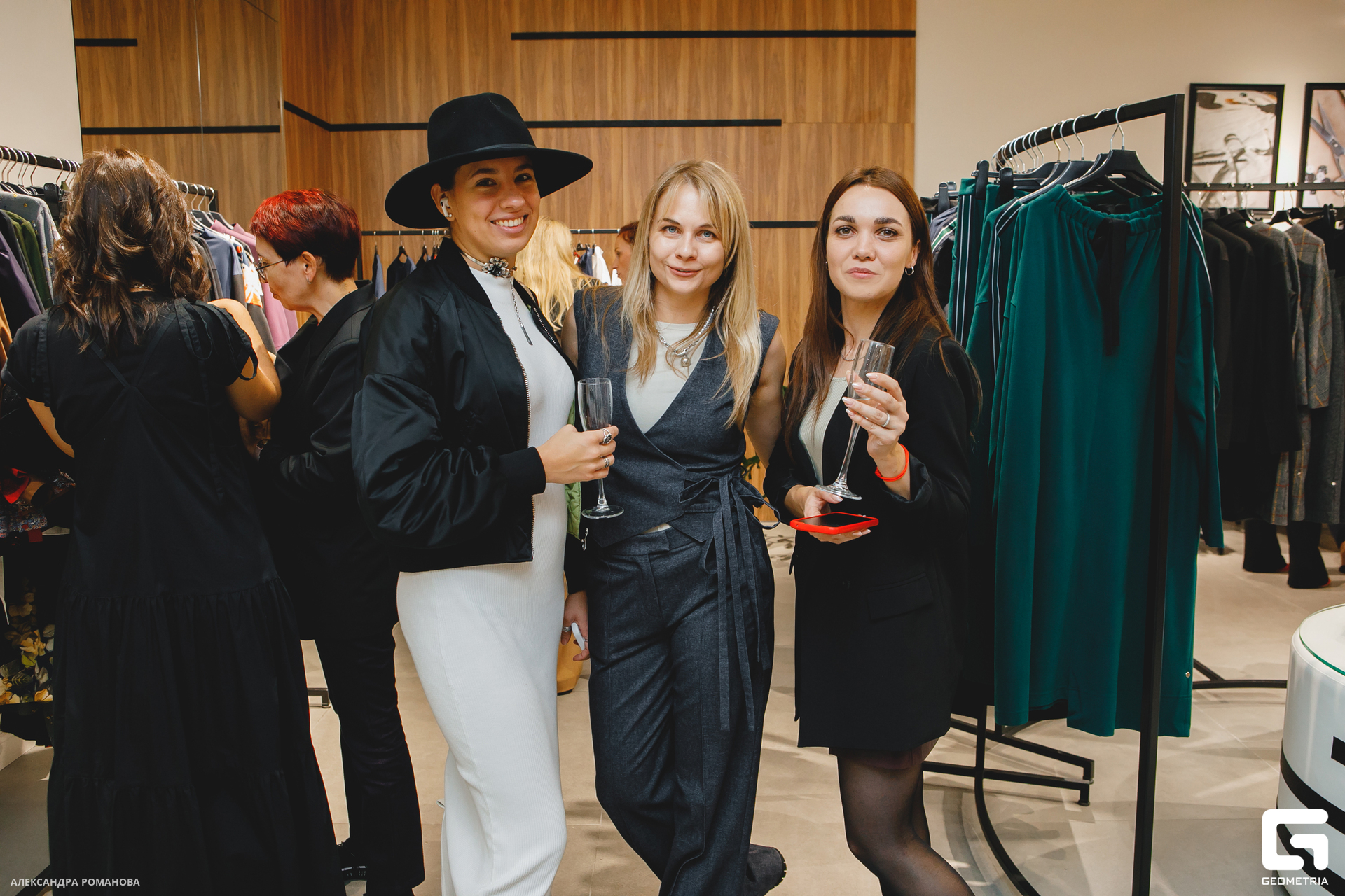 0110 2023-09-28 192737_Романова.jpg