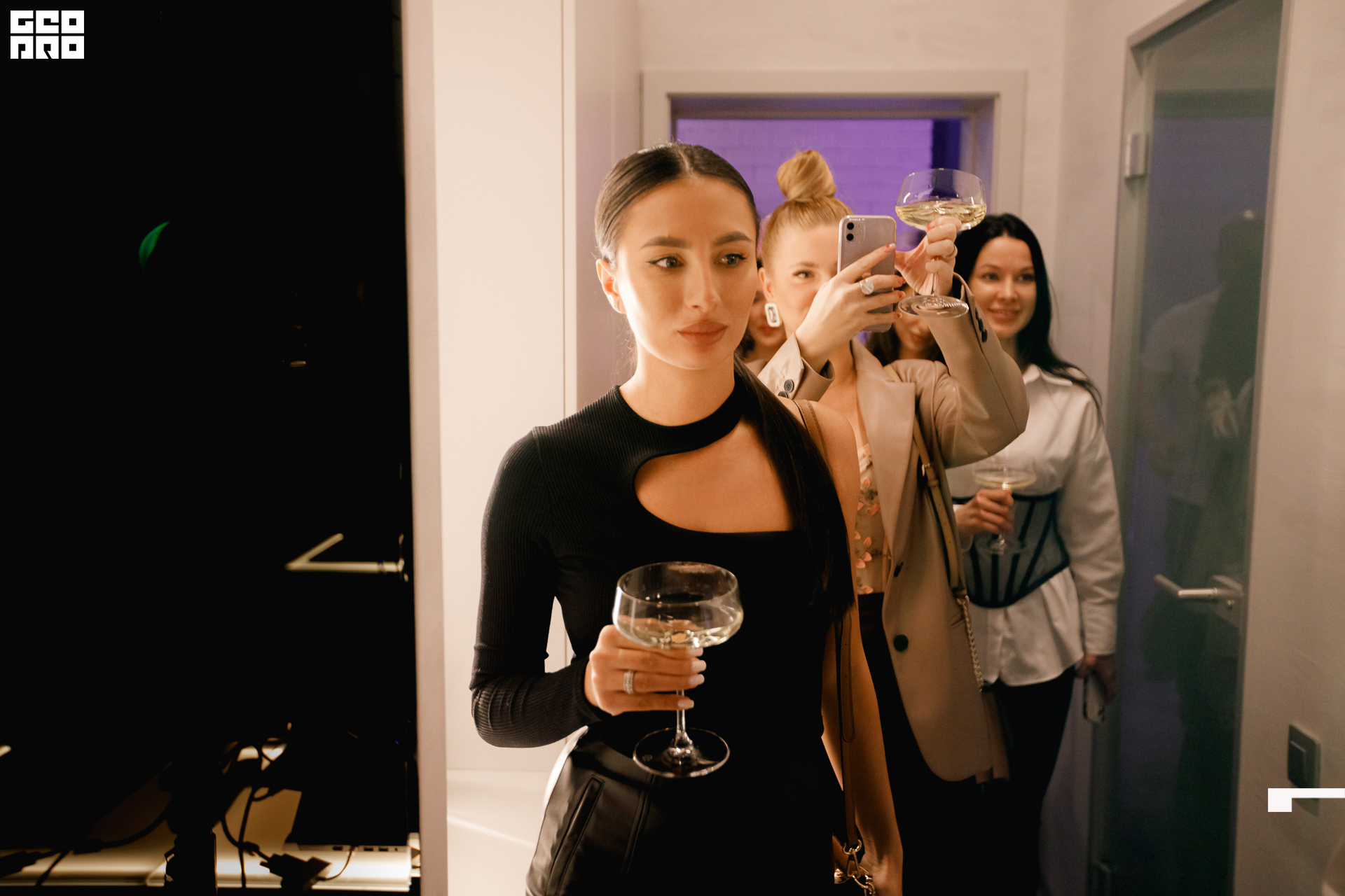 042 030322 201829 .jpg