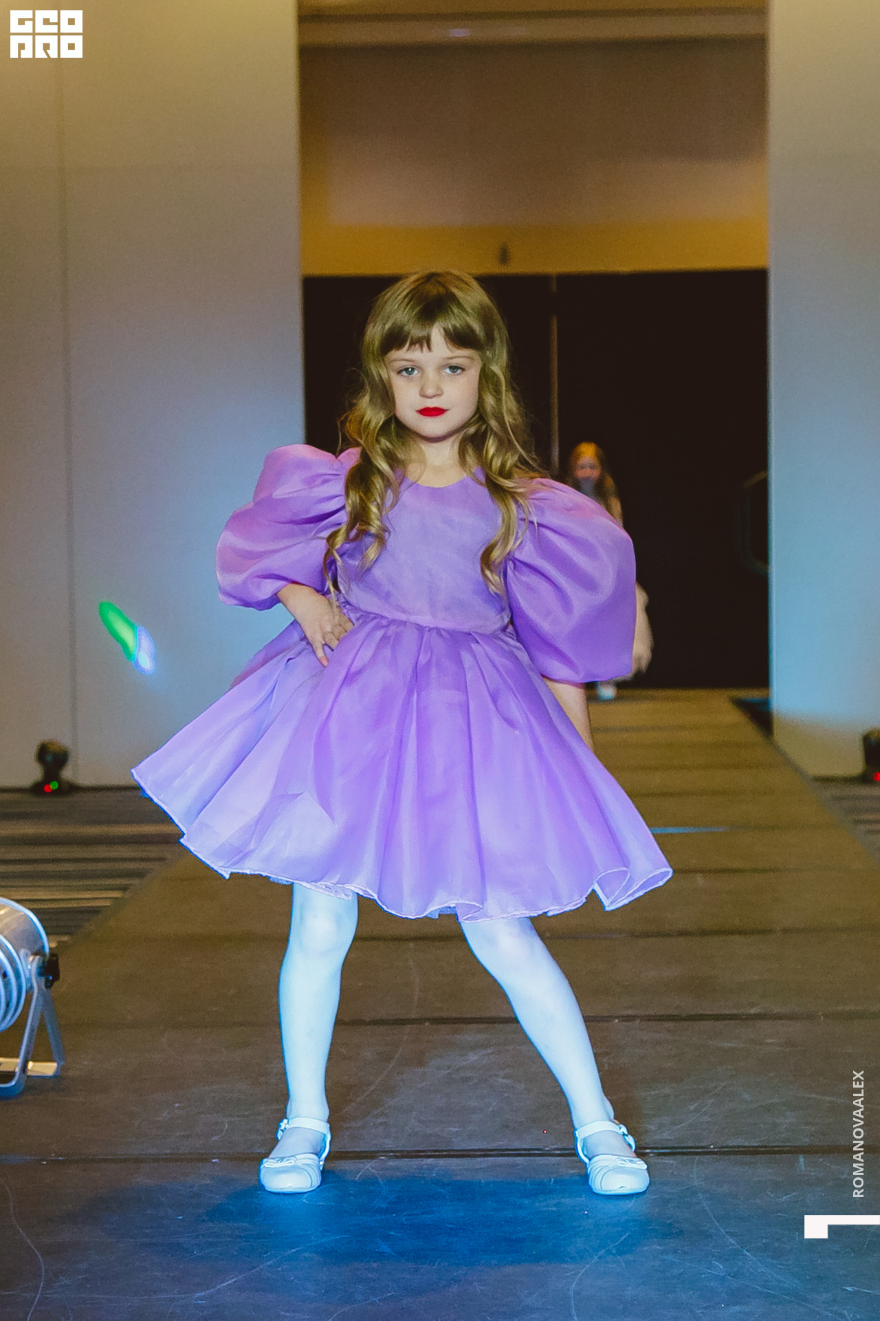 684 221011 030410 @romanovaalex.jpg