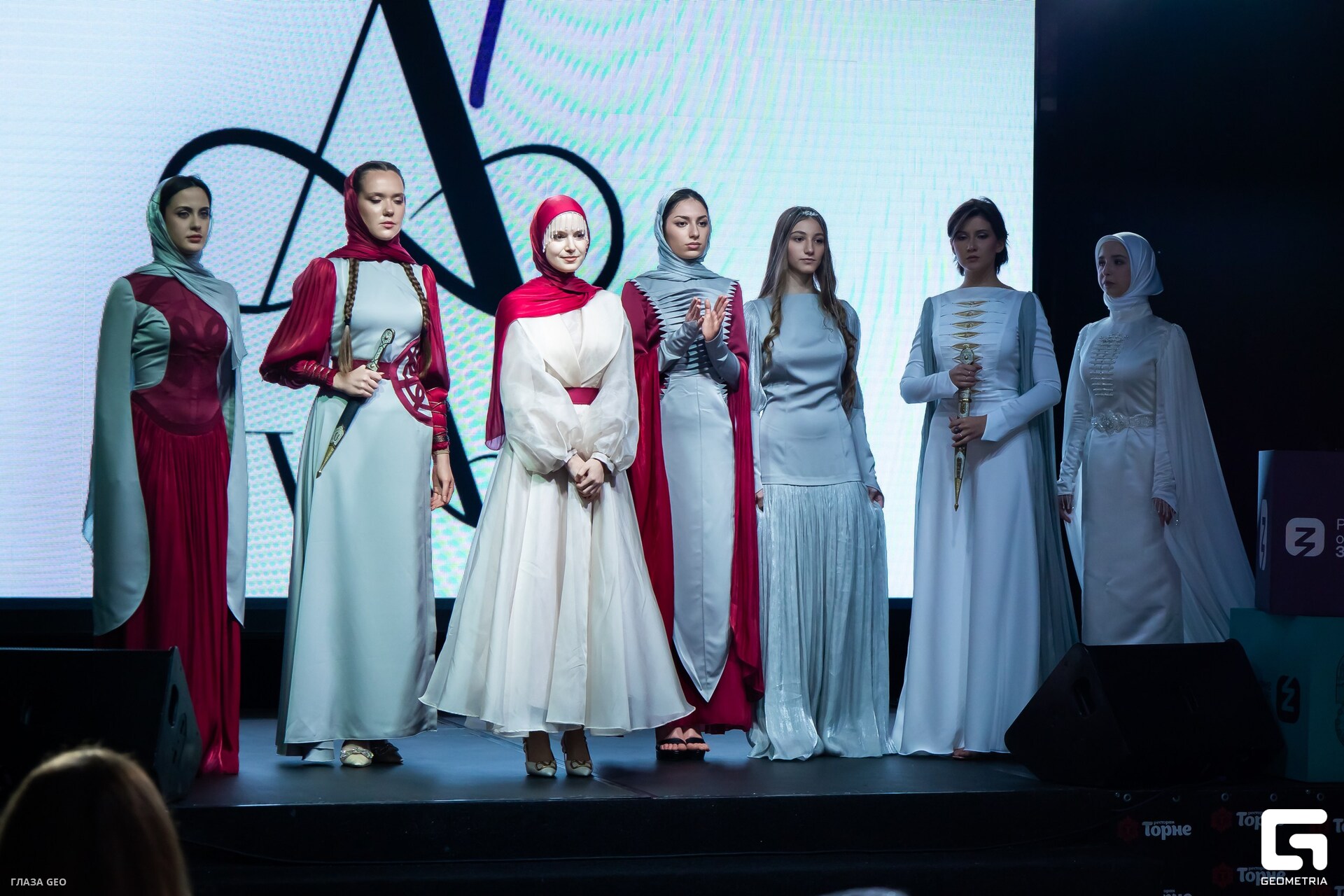 photo 155_resized.jpg