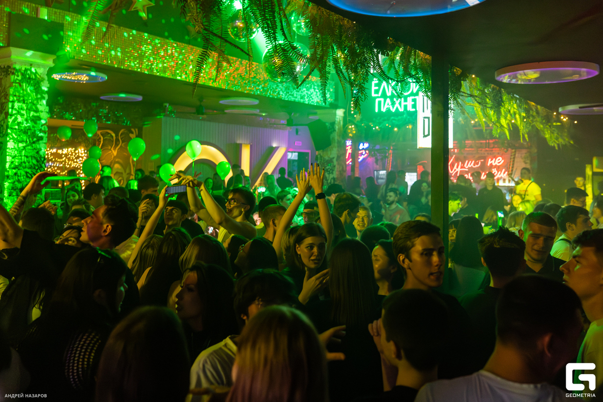 FUNKY PARTY 19