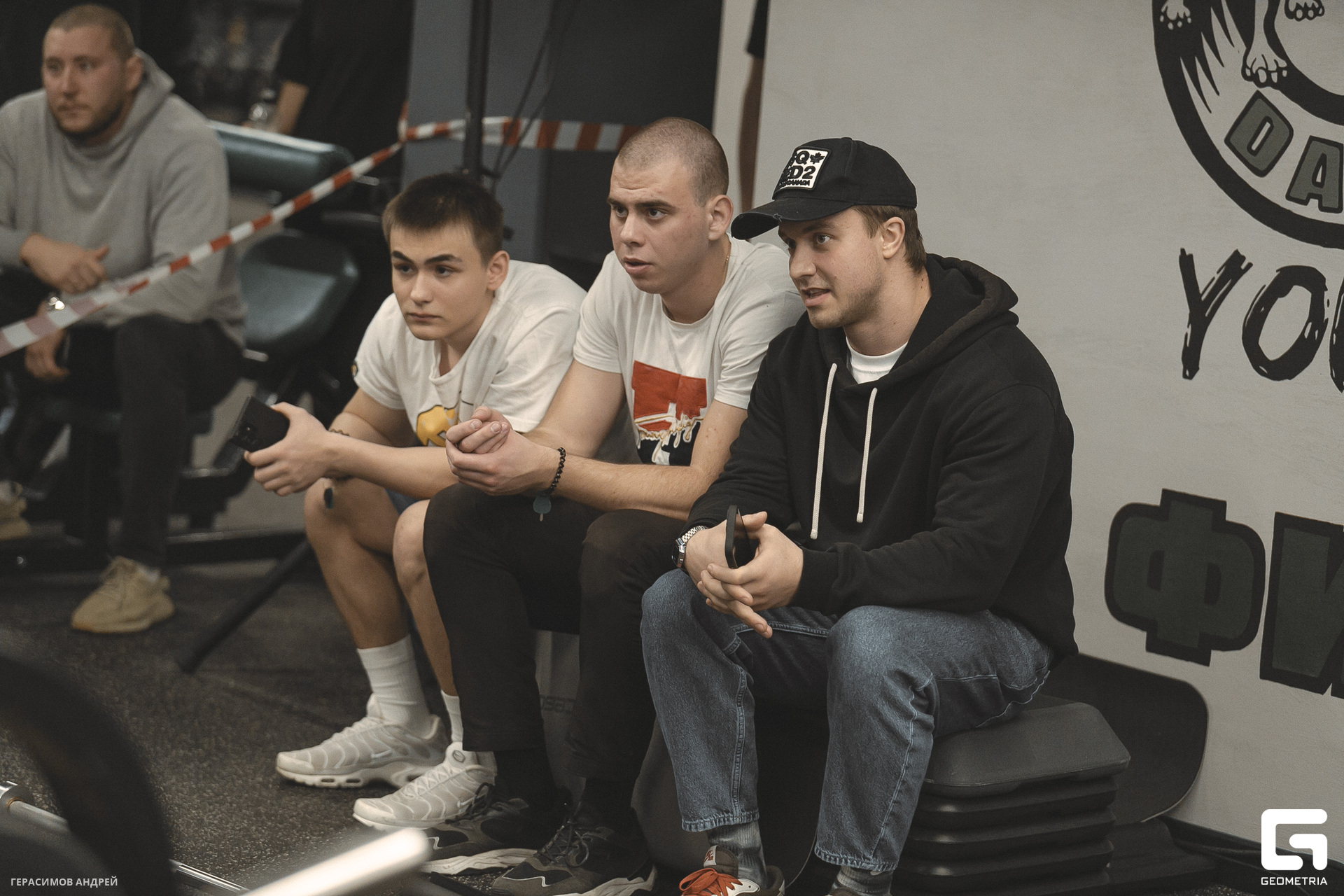 058 Dark Fit 10. 03.jpg