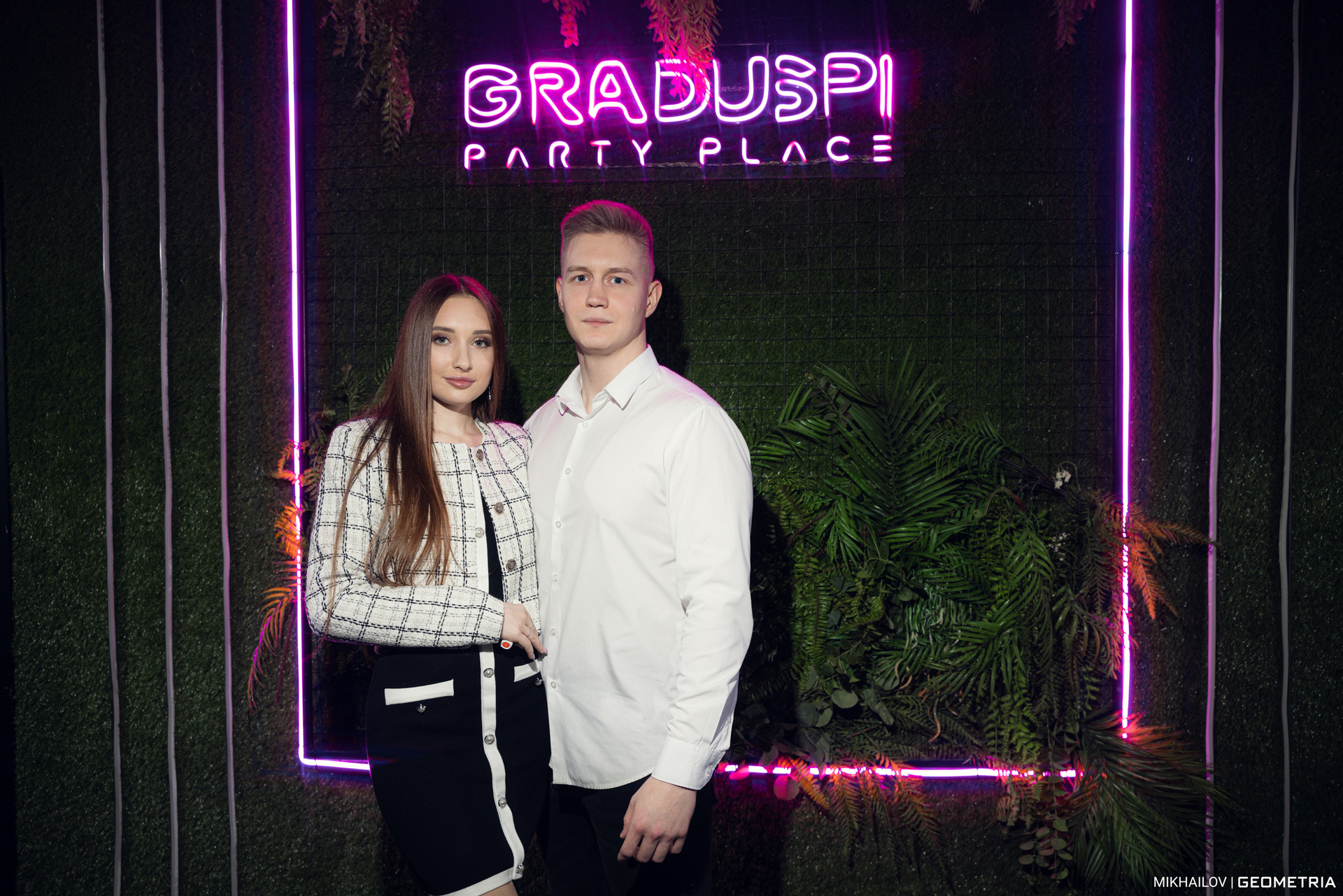 008-311224-0048 Mikhailov-weblogo.jpg