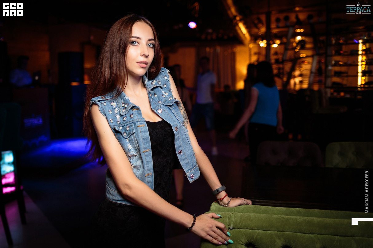 Пятница в кафе Терраса 22
