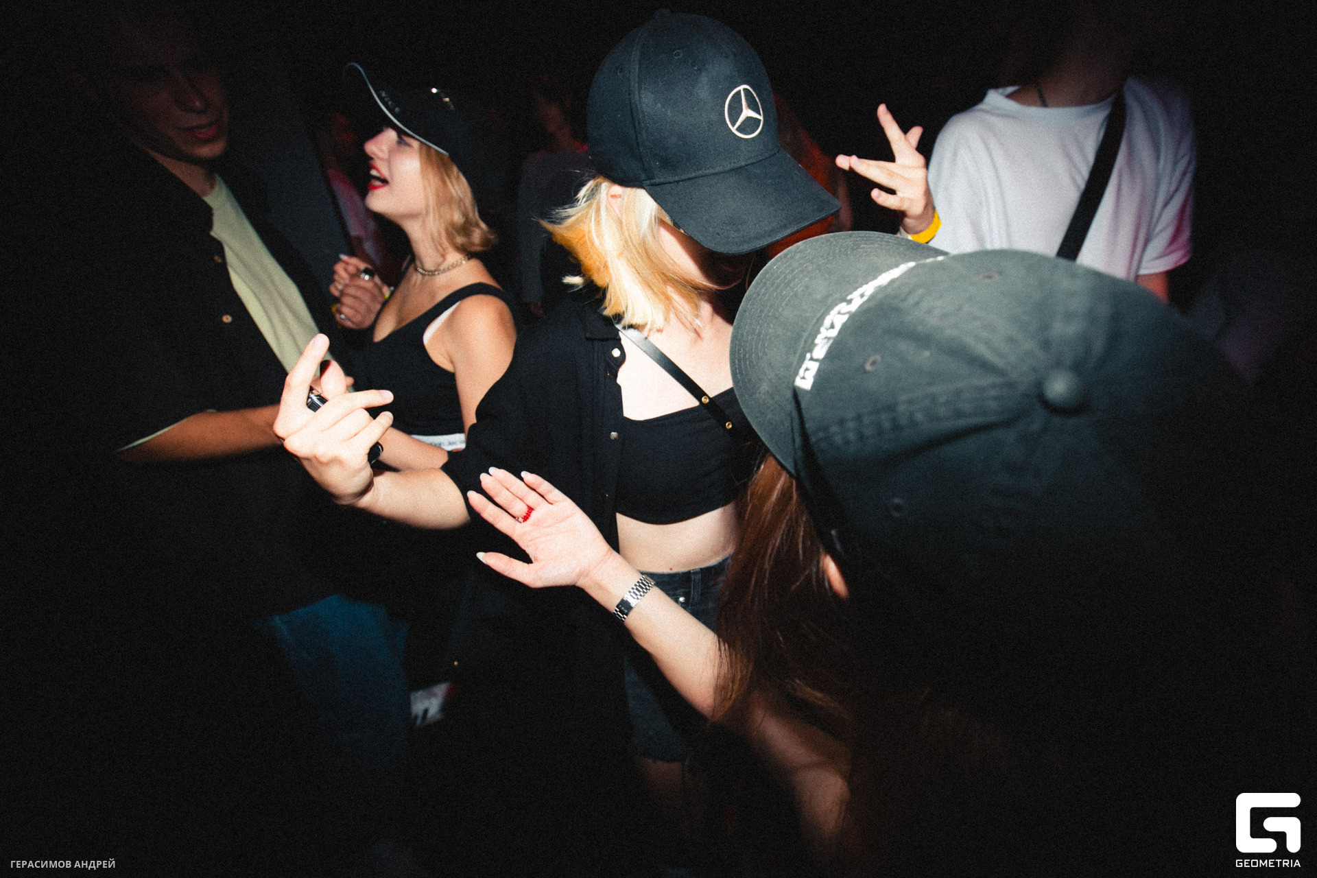 110 Repeat 26.08.jpg