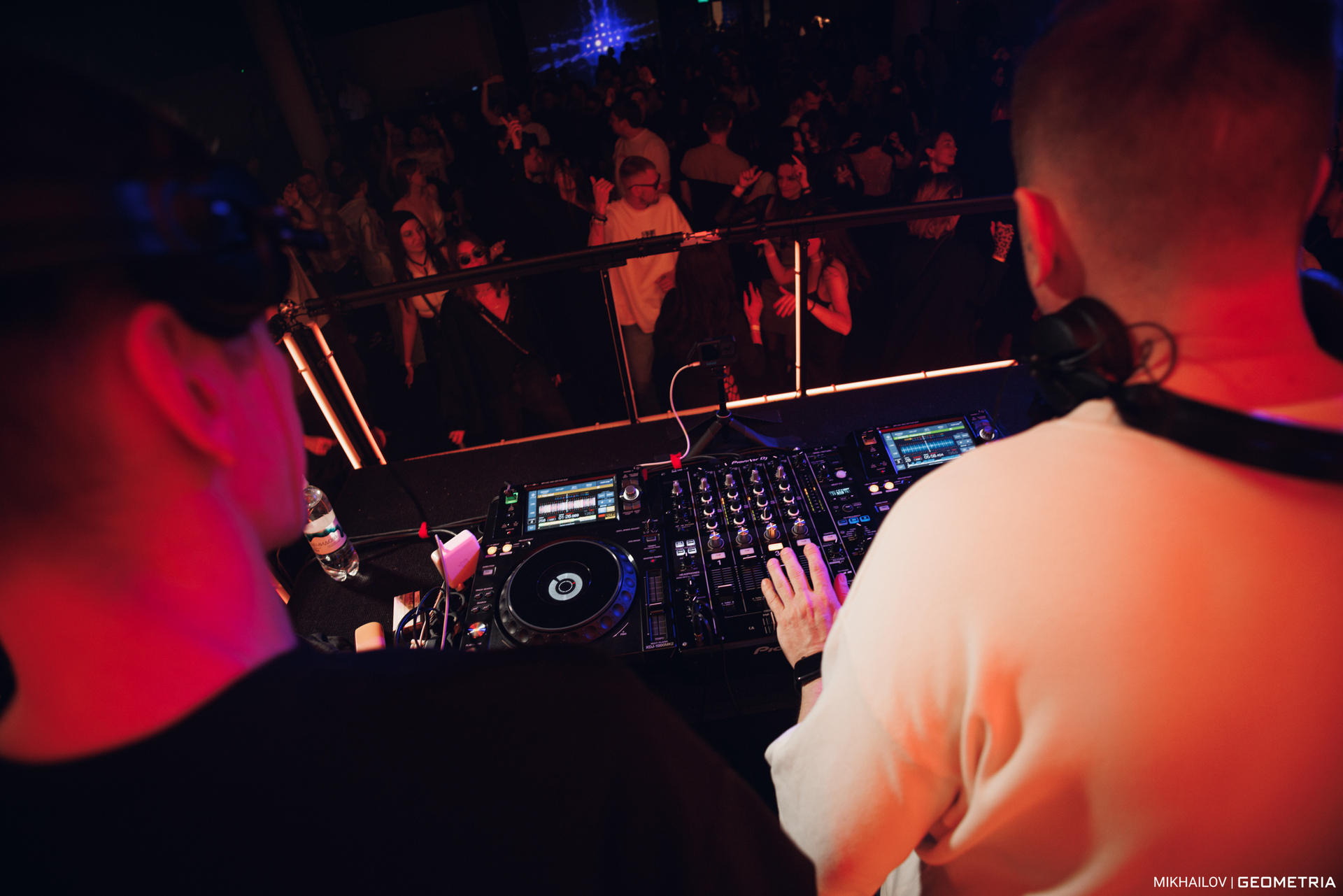 057-190425-0406 mikhailov-weblogo.jpg