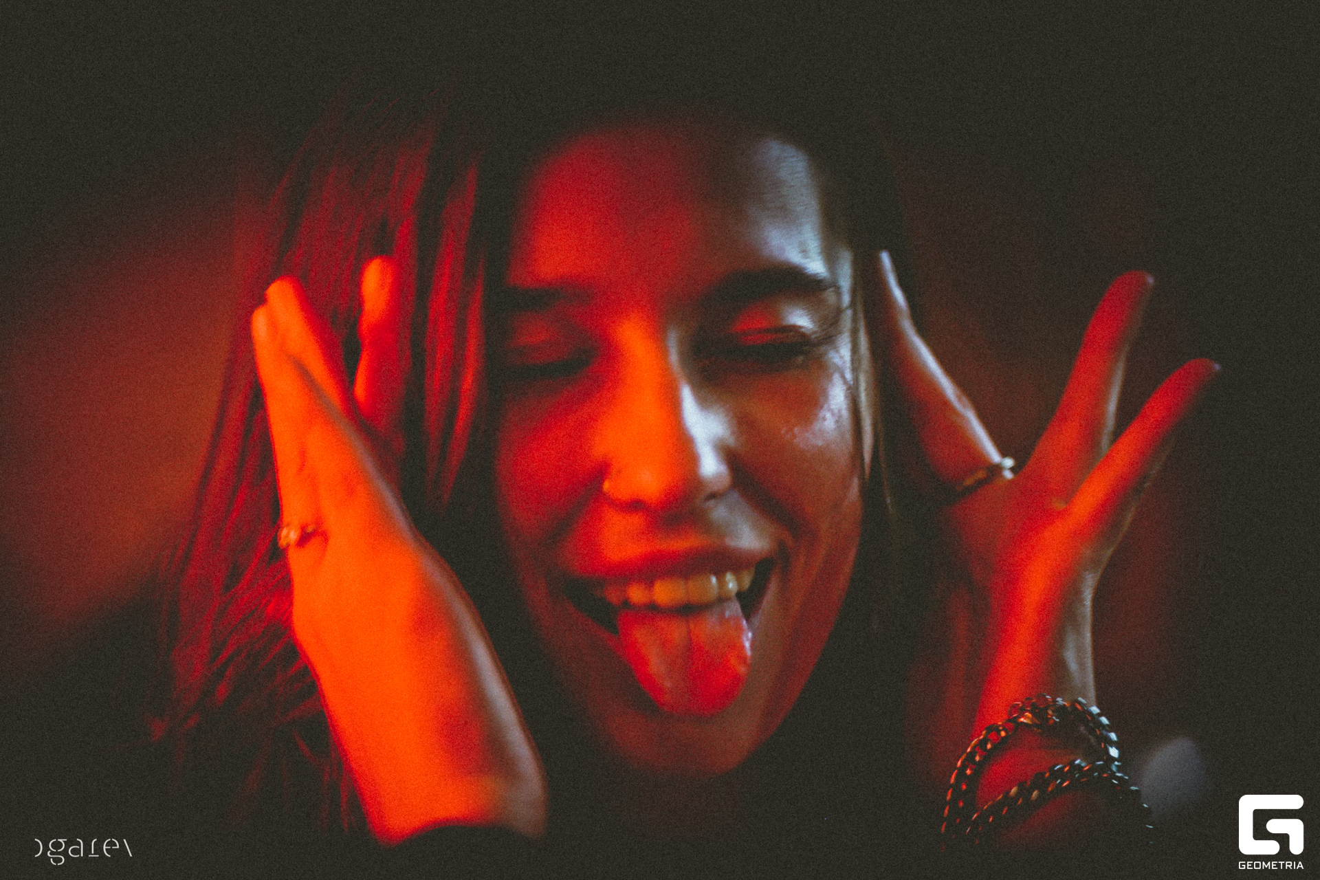 OUTLINE 2025-116.jpg