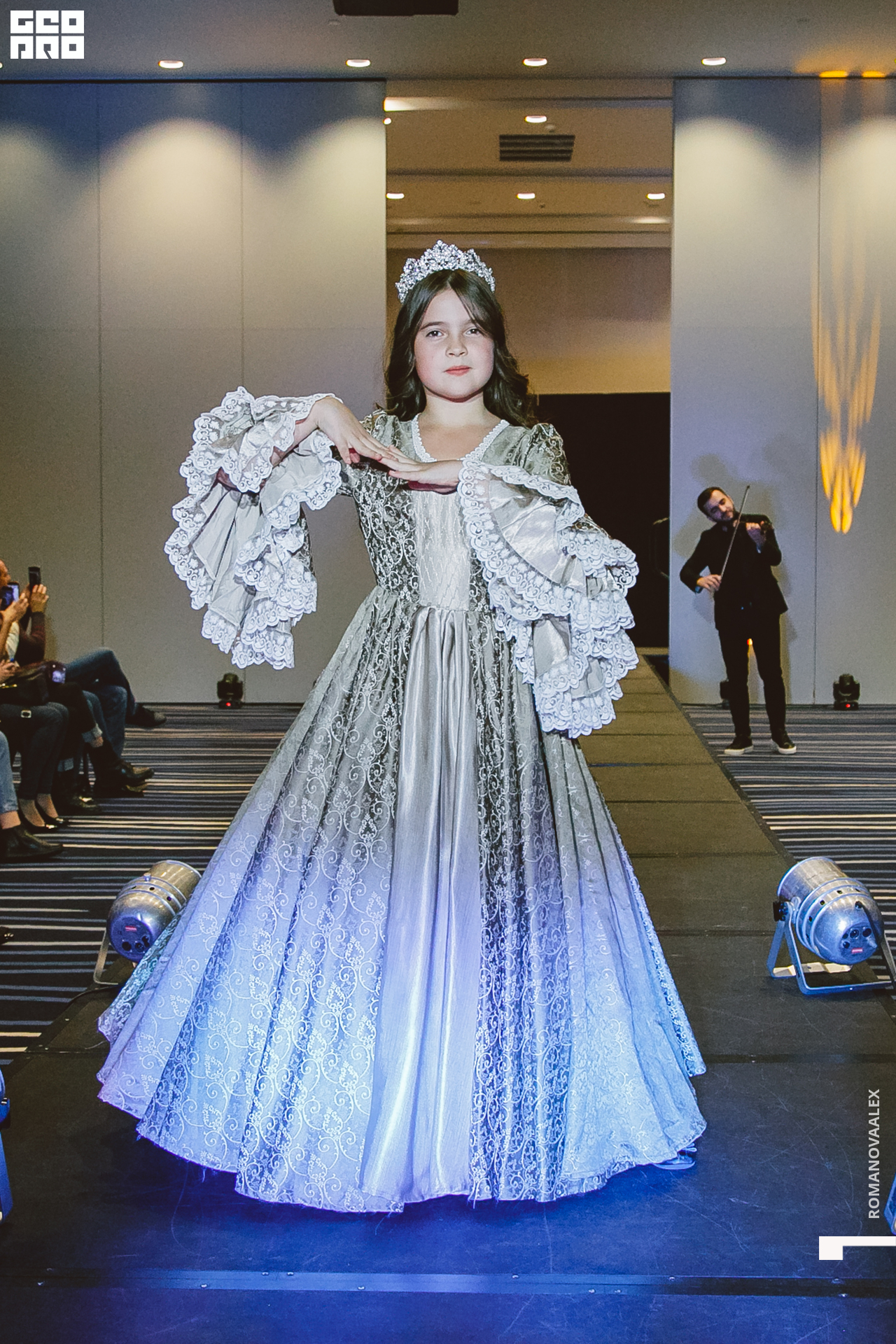 053 221011 025508 @romanovaalex.jpg