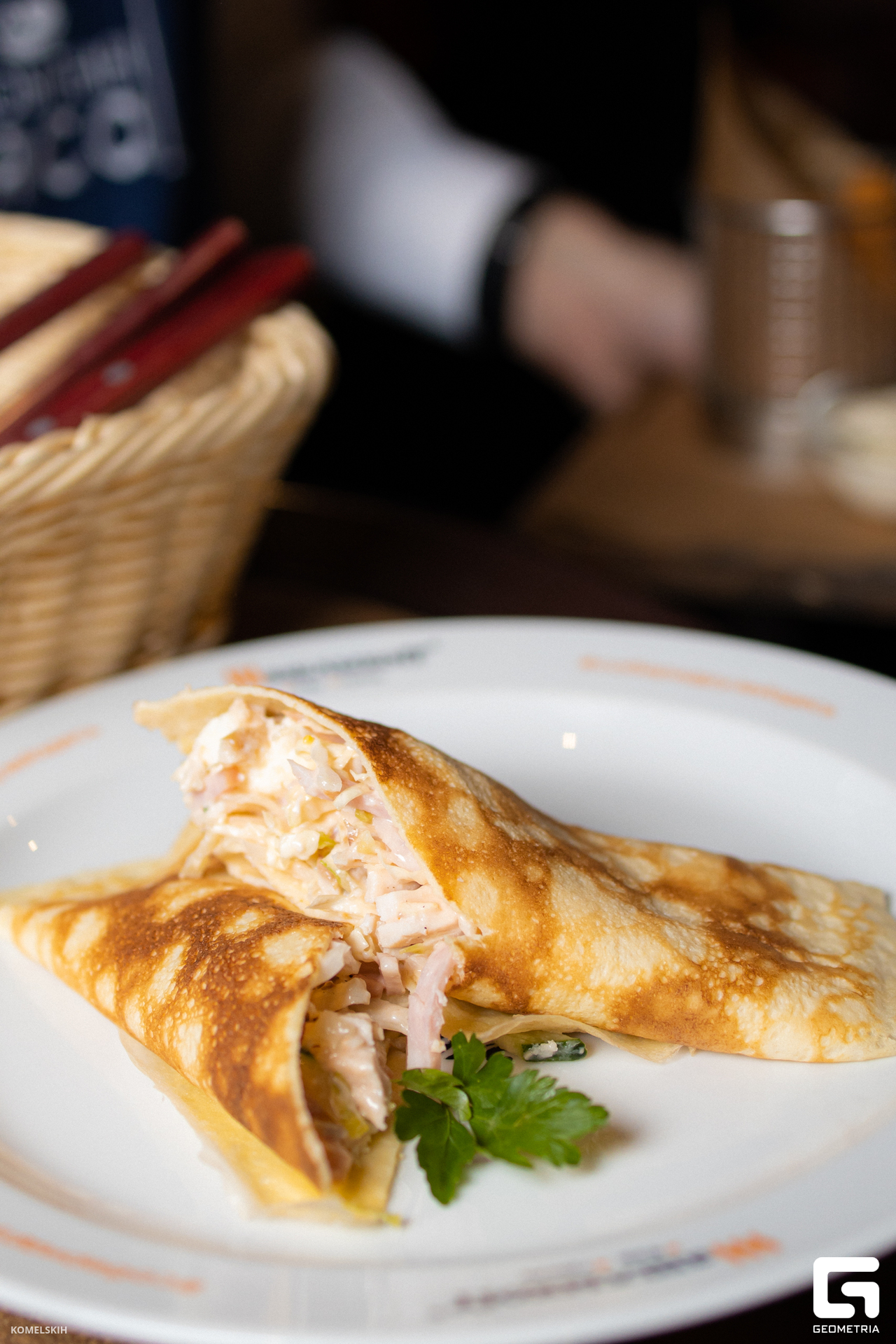 055 - 08_03_23 - 21_59_51 - Komelskih.jpg