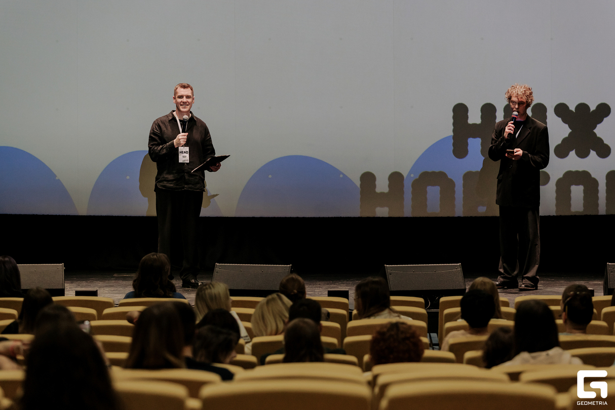 DESIGN FORUM 28