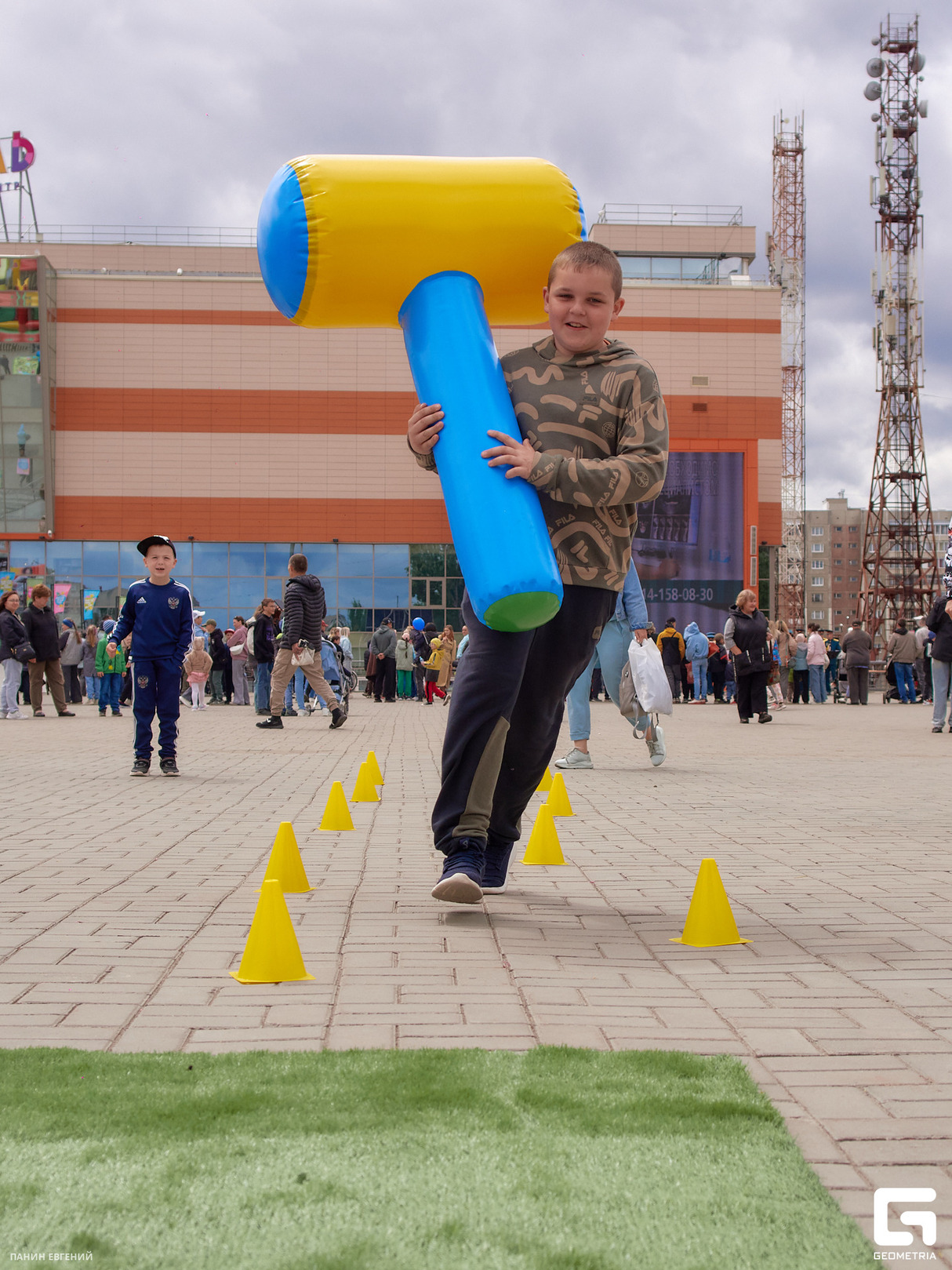 "День защиты детей в ТРЦ "Фестиваль" 17