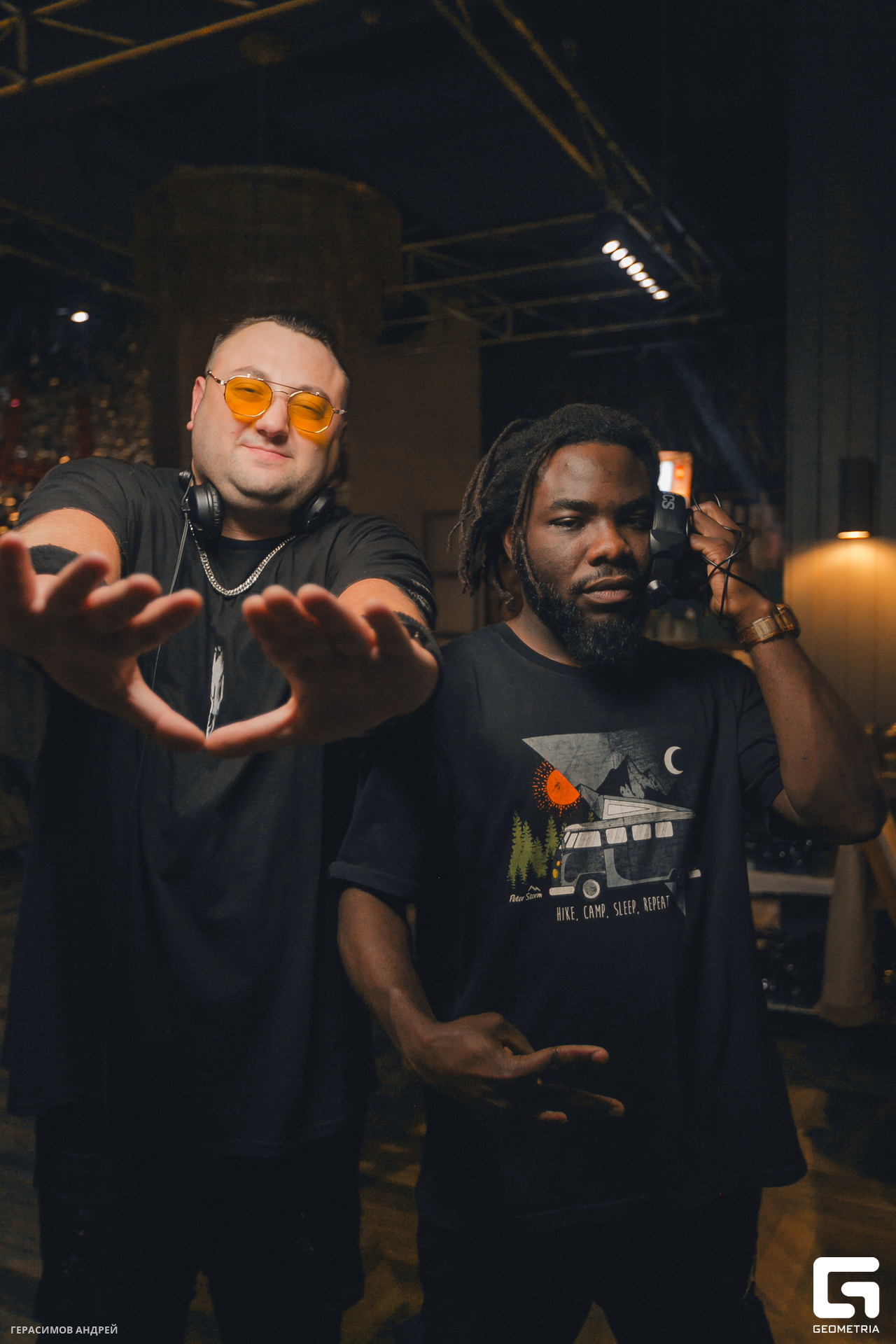 082 Four4side 24.11.jpg