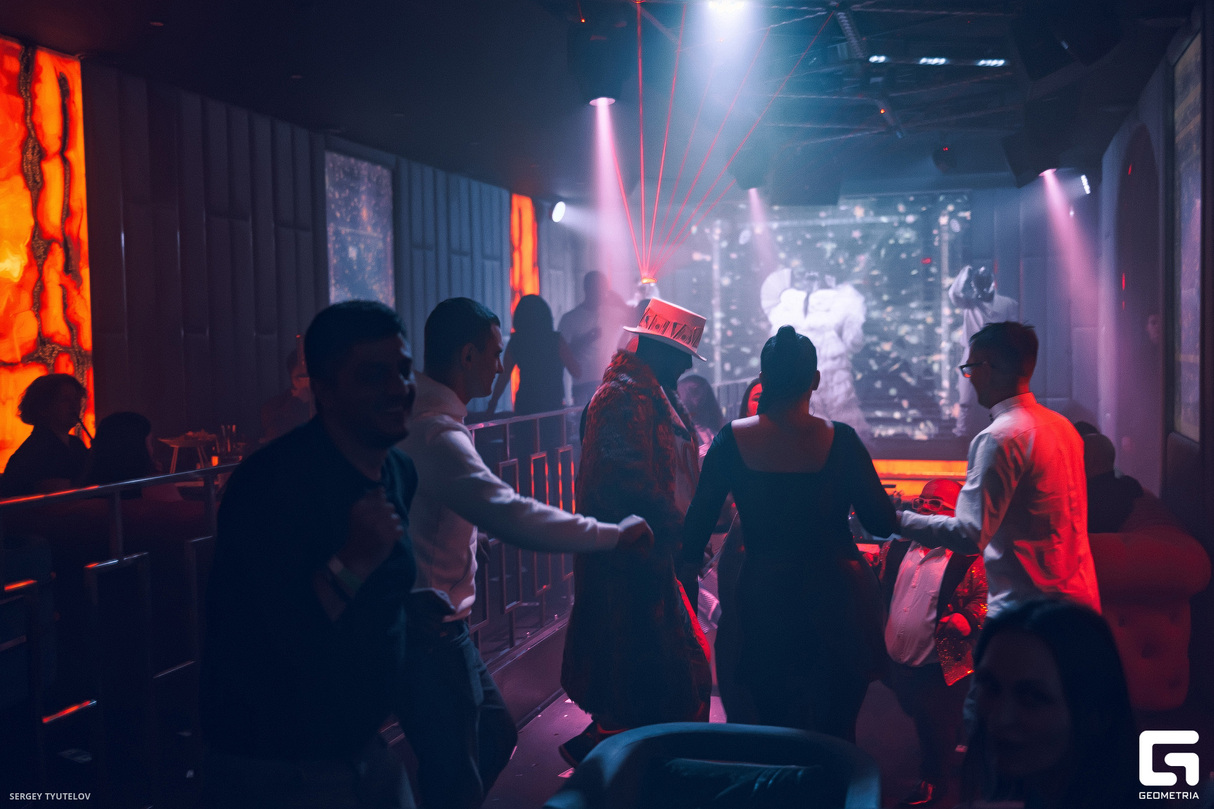 Saturday Party 9