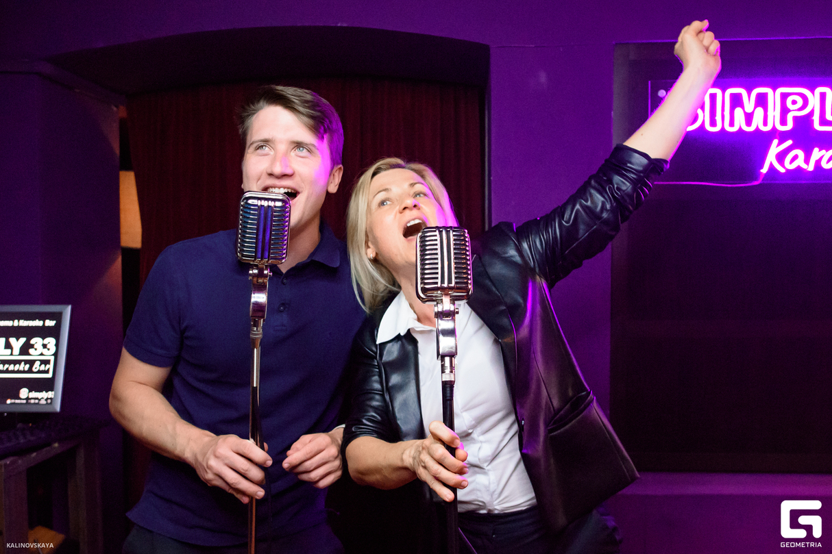 Saturday chill at Simply 33 Grill & Cinema, Karaoke Club 7