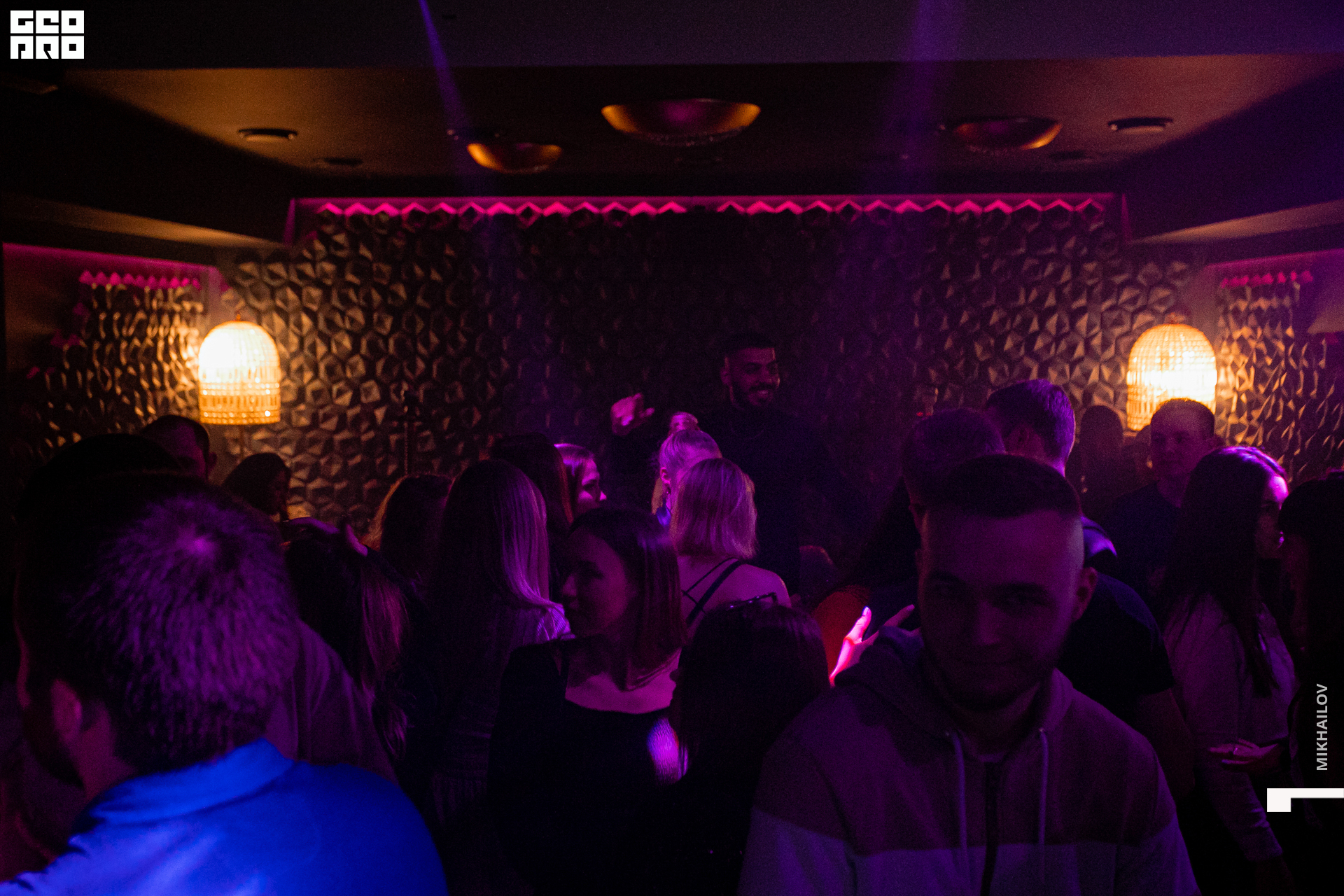 019-11-04-2021-03-26-Shake - Mikhailov - 2560.jpg